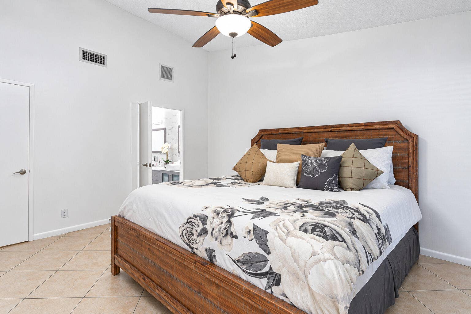 4550 Biddeford Avenue, #38, West Palm Beach, FL 33417 33