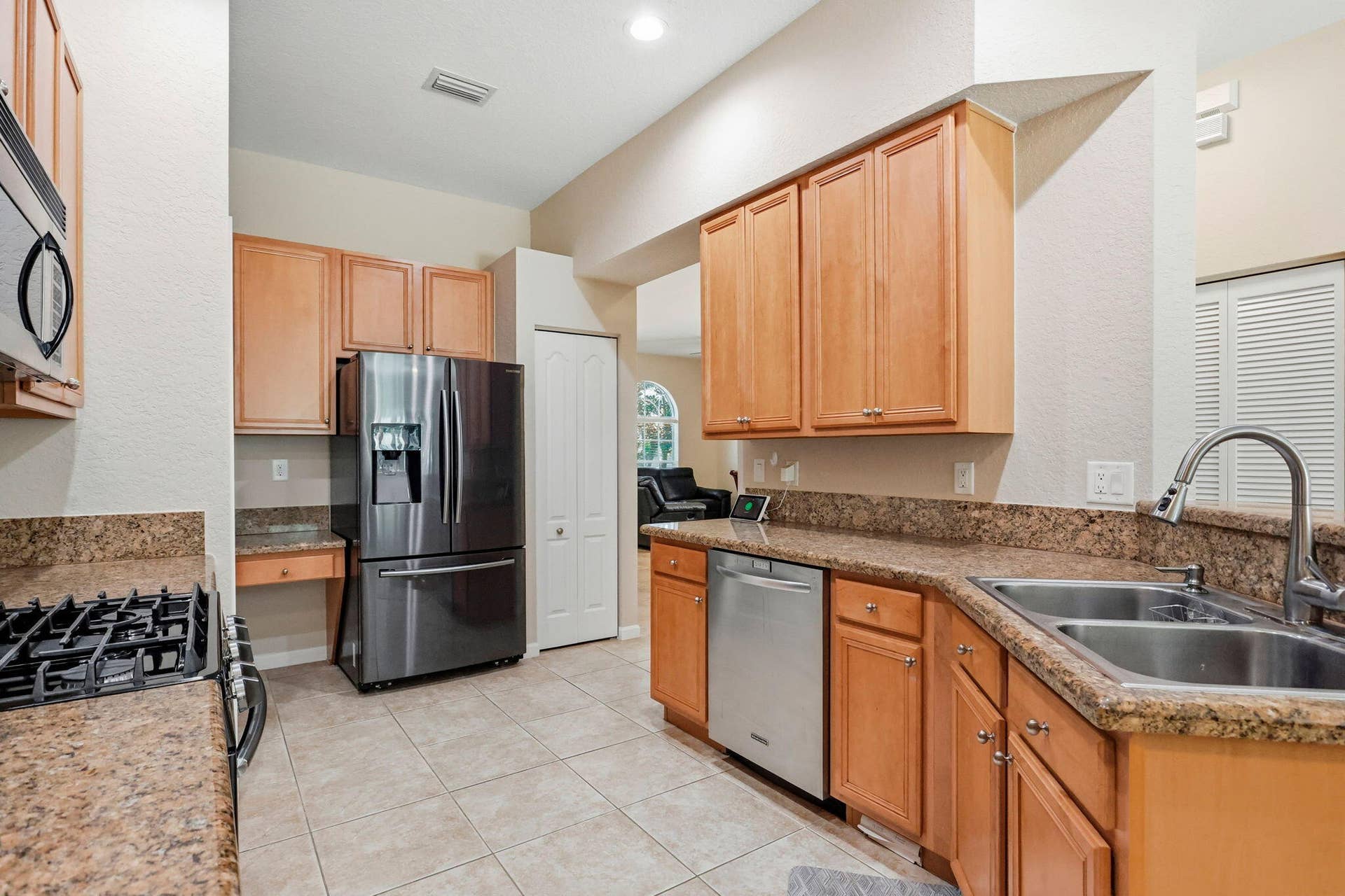 Kitchen 2