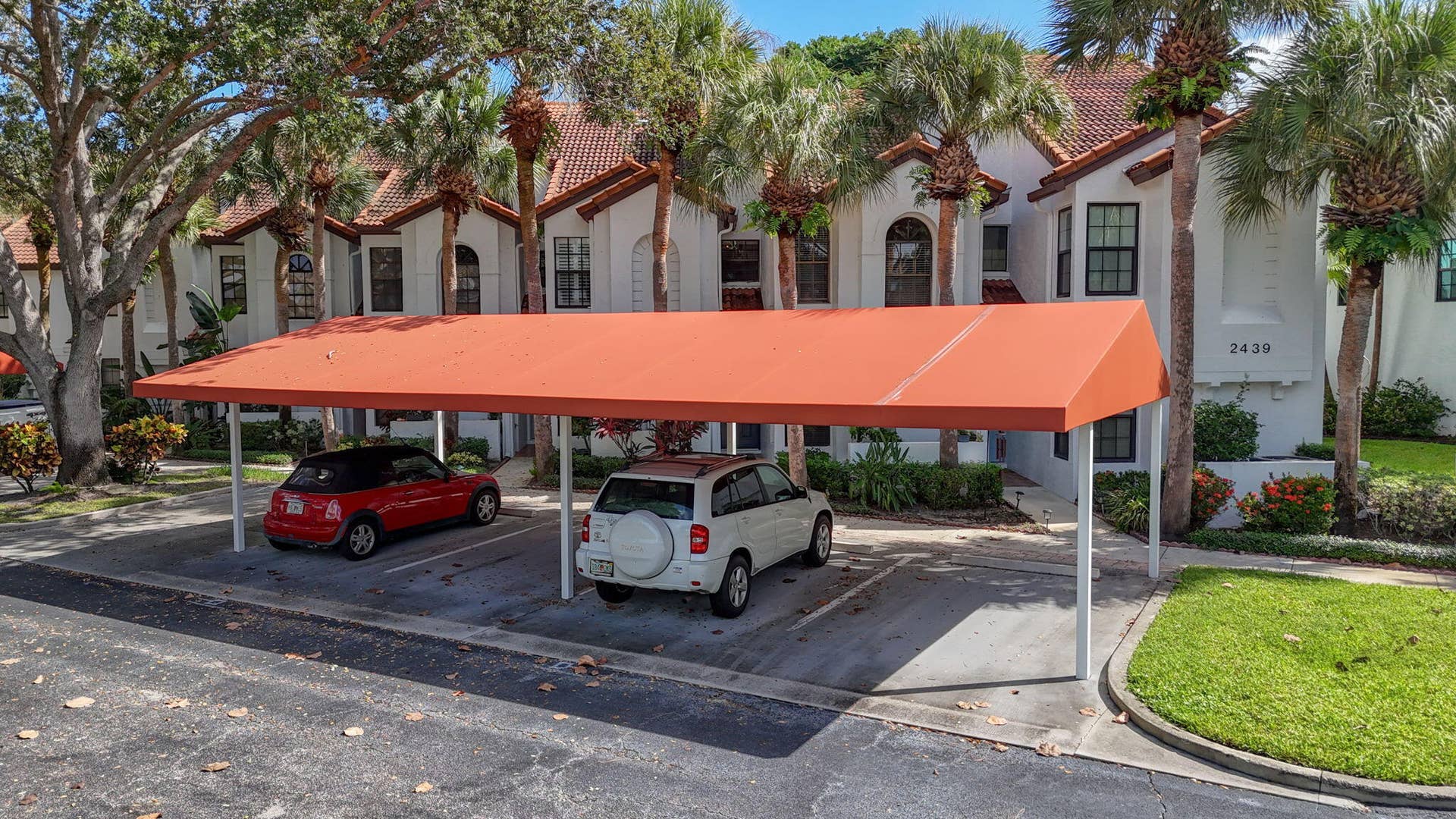 2439 Treasure Isle Drive, #Unit 7, West Palm Beach, FL 33410 57-web-or-mls-DJI_20261019234132_0110_D-
