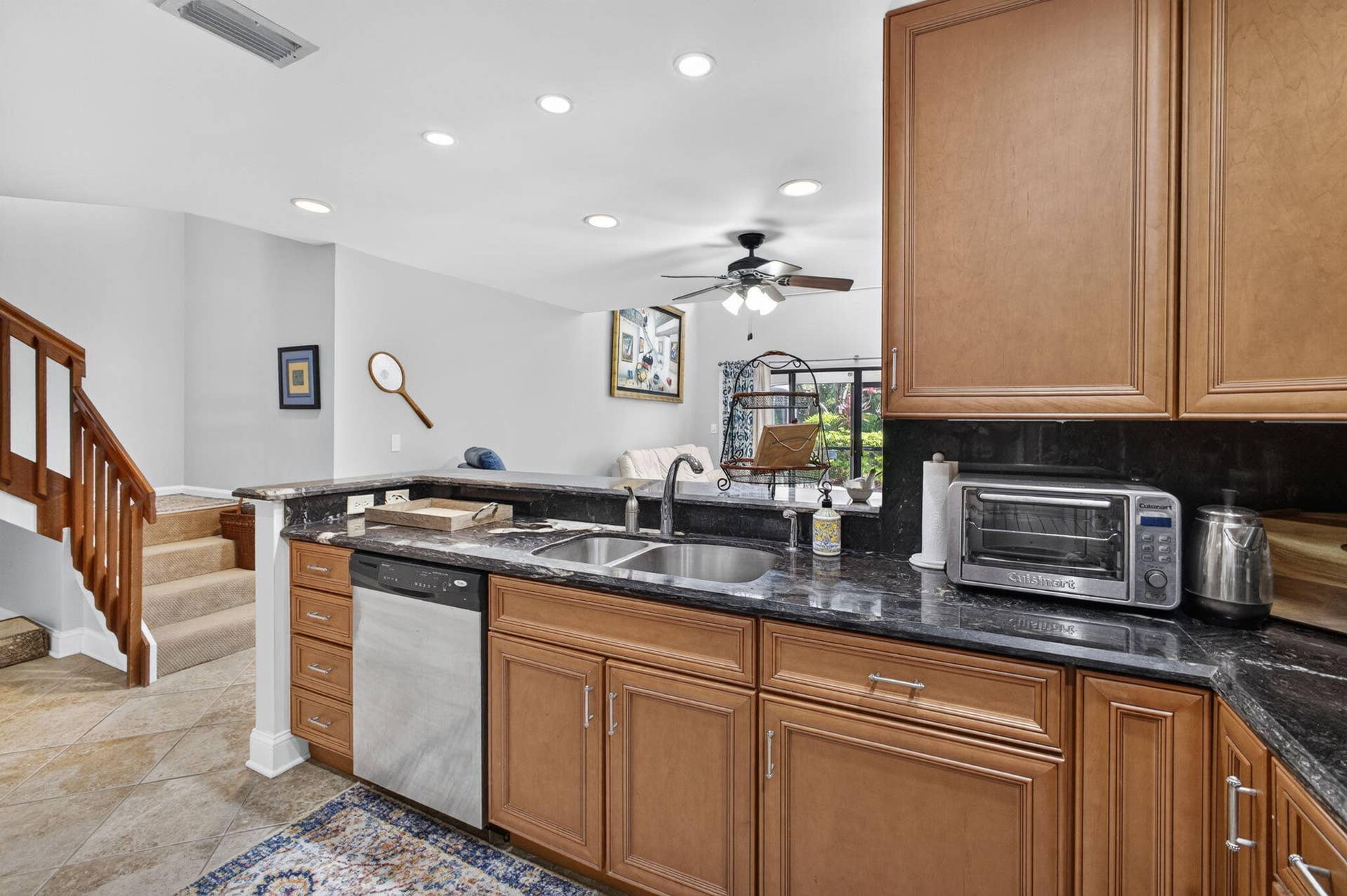 2439 Treasure Isle Drive, #Unit 7, West Palm Beach, FL 33410 13-web-or-mls-5D1A8066
