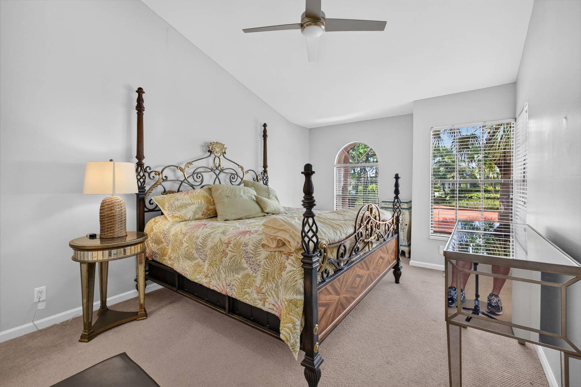 2439 Treasure Isle Drive, #Unit 7, West Palm Beach, FL 33410 35-web-or-mls-5D1A8165