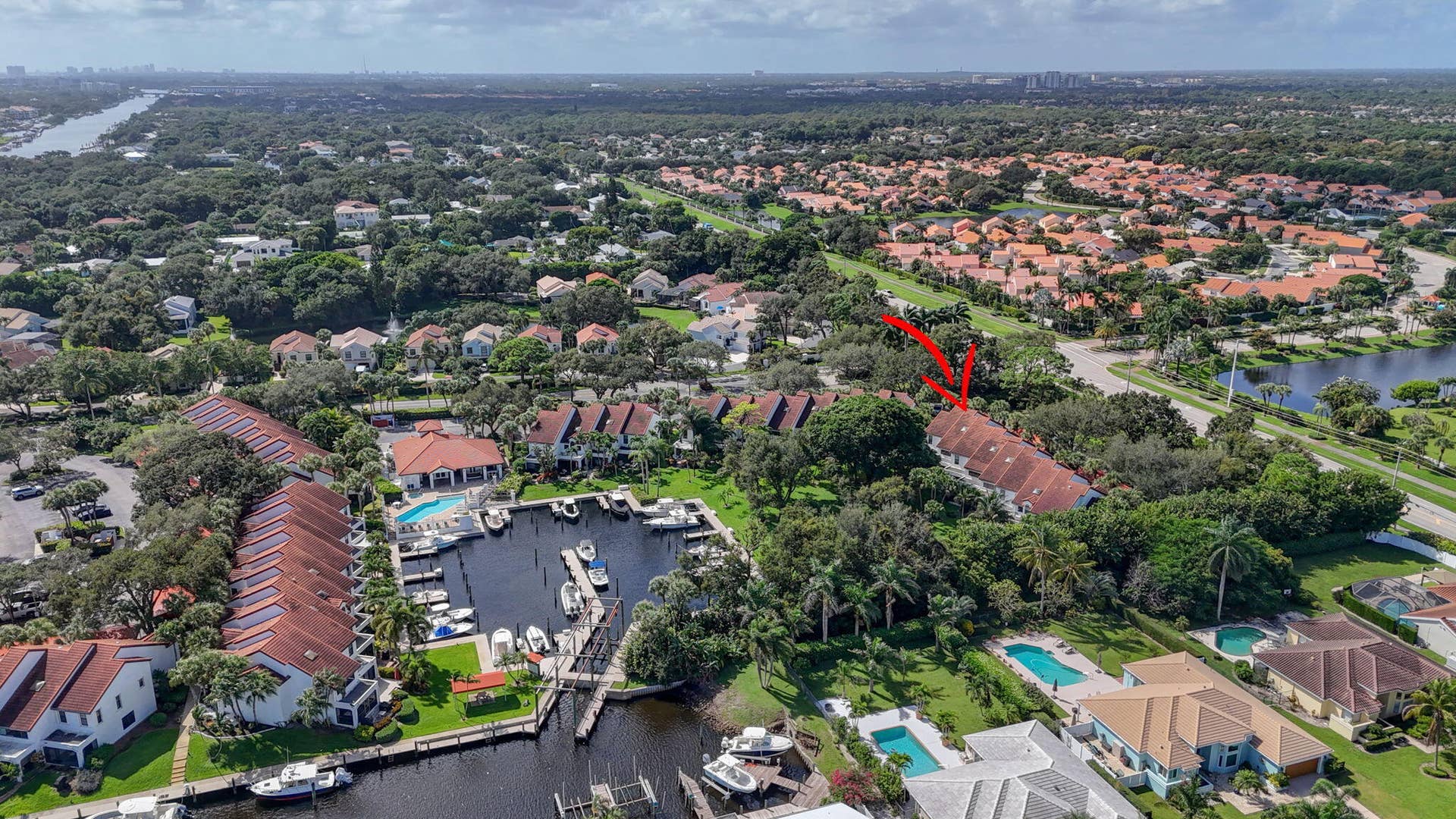 2439 Treasure Isle Drive, #Unit 7, West Palm Beach, FL 33410 64-web-or-mls-DJI_20261019234348_0131_D-
