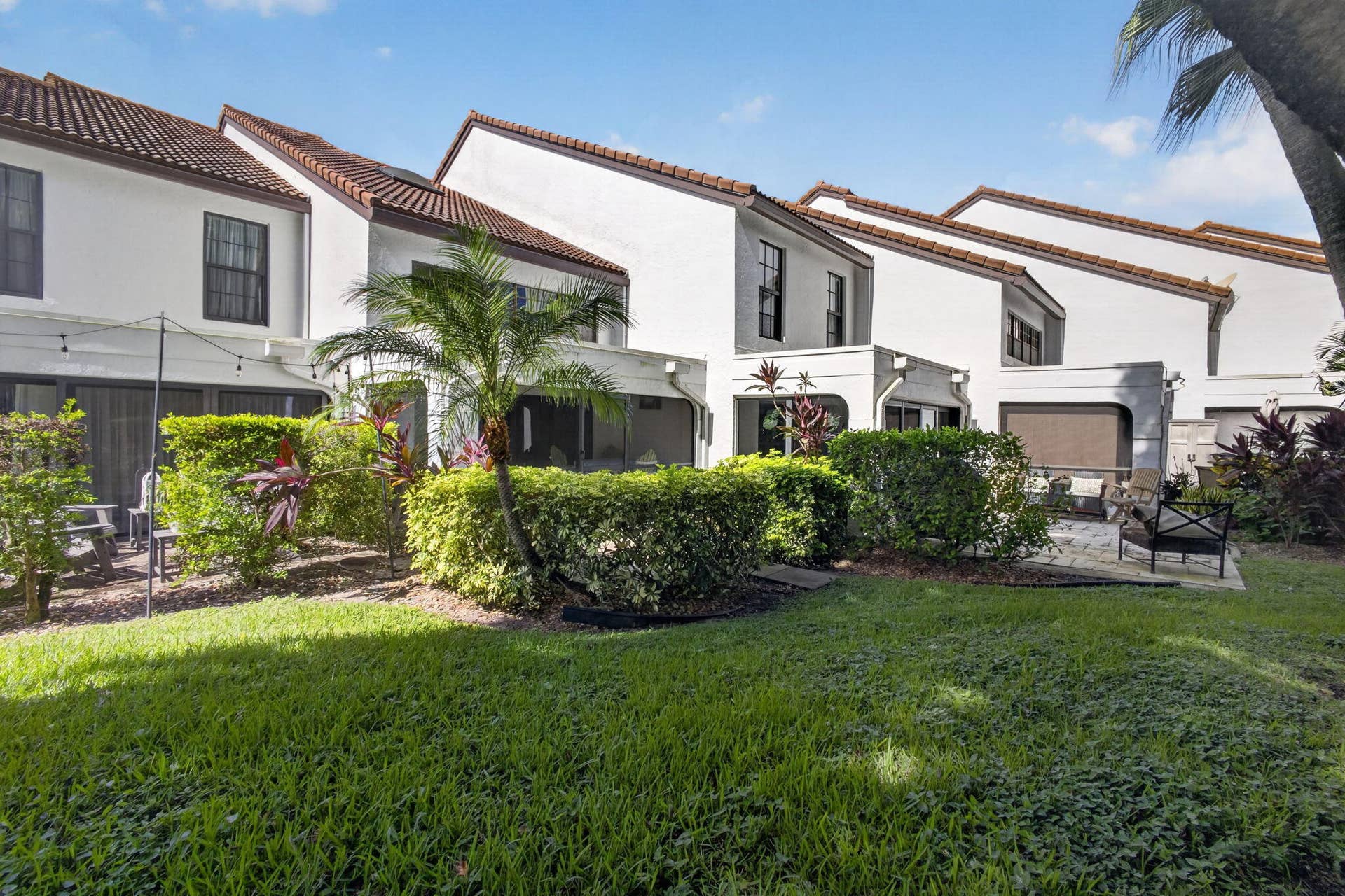 2439 Treasure Isle Drive, #Unit 7, West Palm Beach, FL 33410 54-web-or-mls-5D1A8026