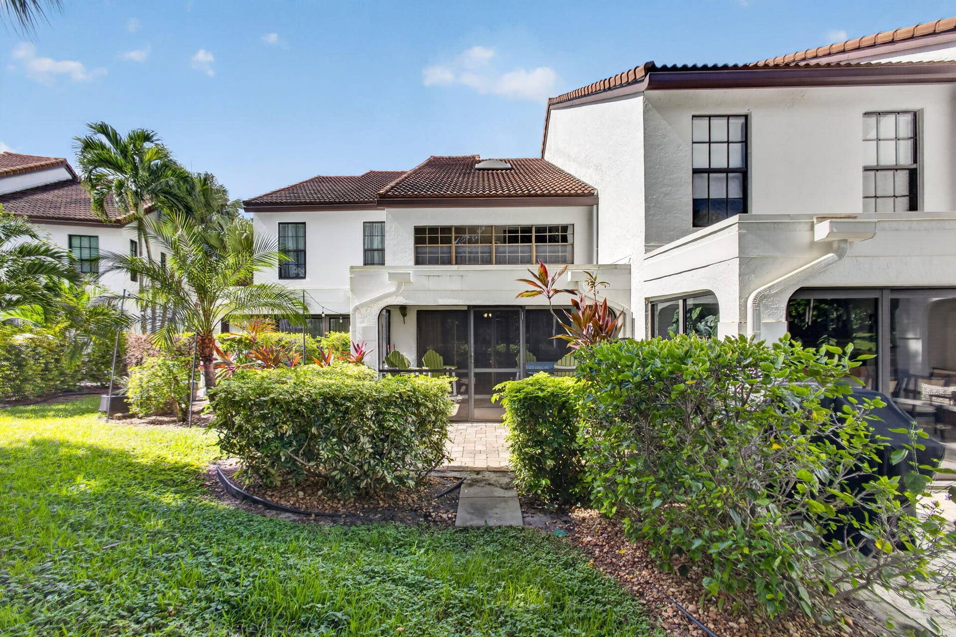 2439 Treasure Isle Drive, #Unit 7, West Palm Beach, FL 33410 56-web-or-mls-5D1A8035