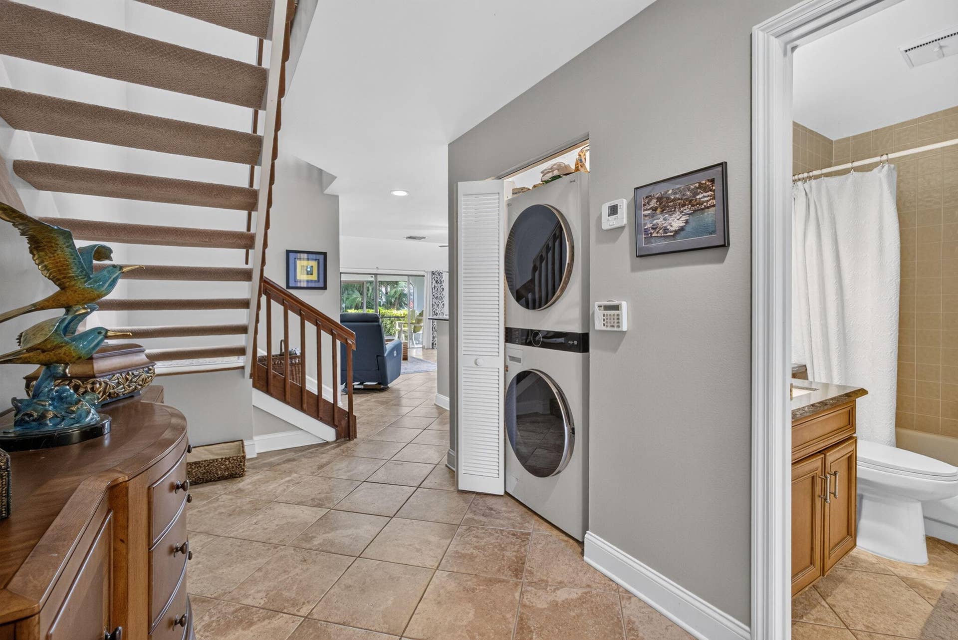 2439 Treasure Isle Drive, #Unit 7, West Palm Beach, FL 33410 10-web-or-mls-5D1A8050