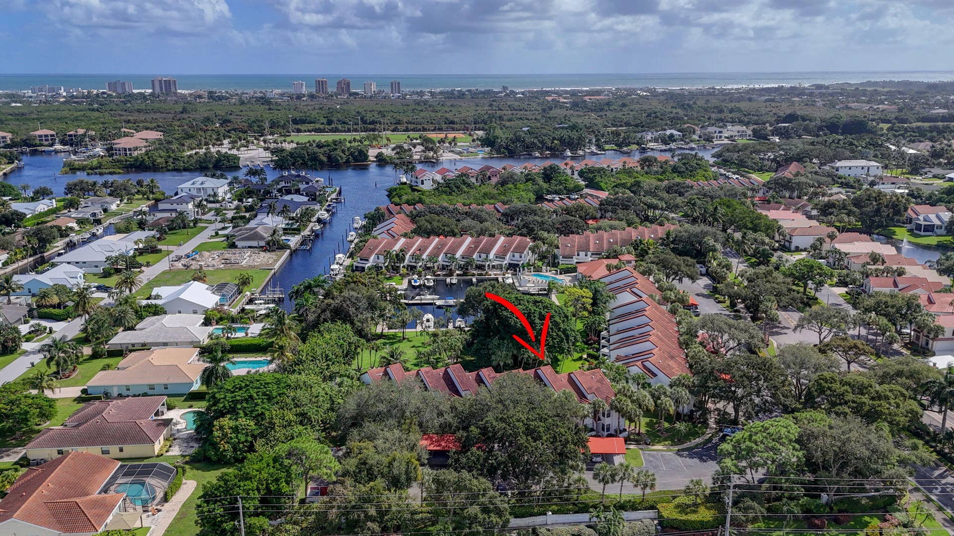 2439 Treasure Isle Drive, #Unit 7, West Palm Beach, FL 33410 62-web-or-mls-DJI_20261019234238_0125_D-