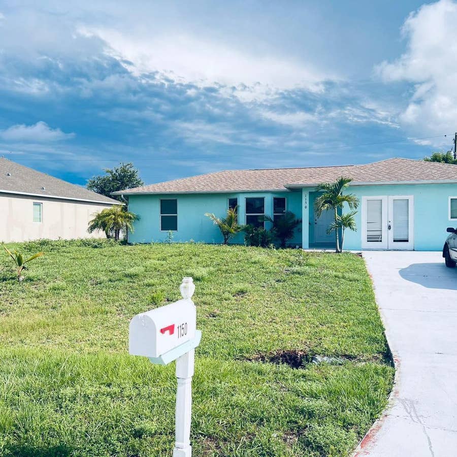 Property photo for 1150 SW Haleyberry Avenue, Port St Lucie, FL