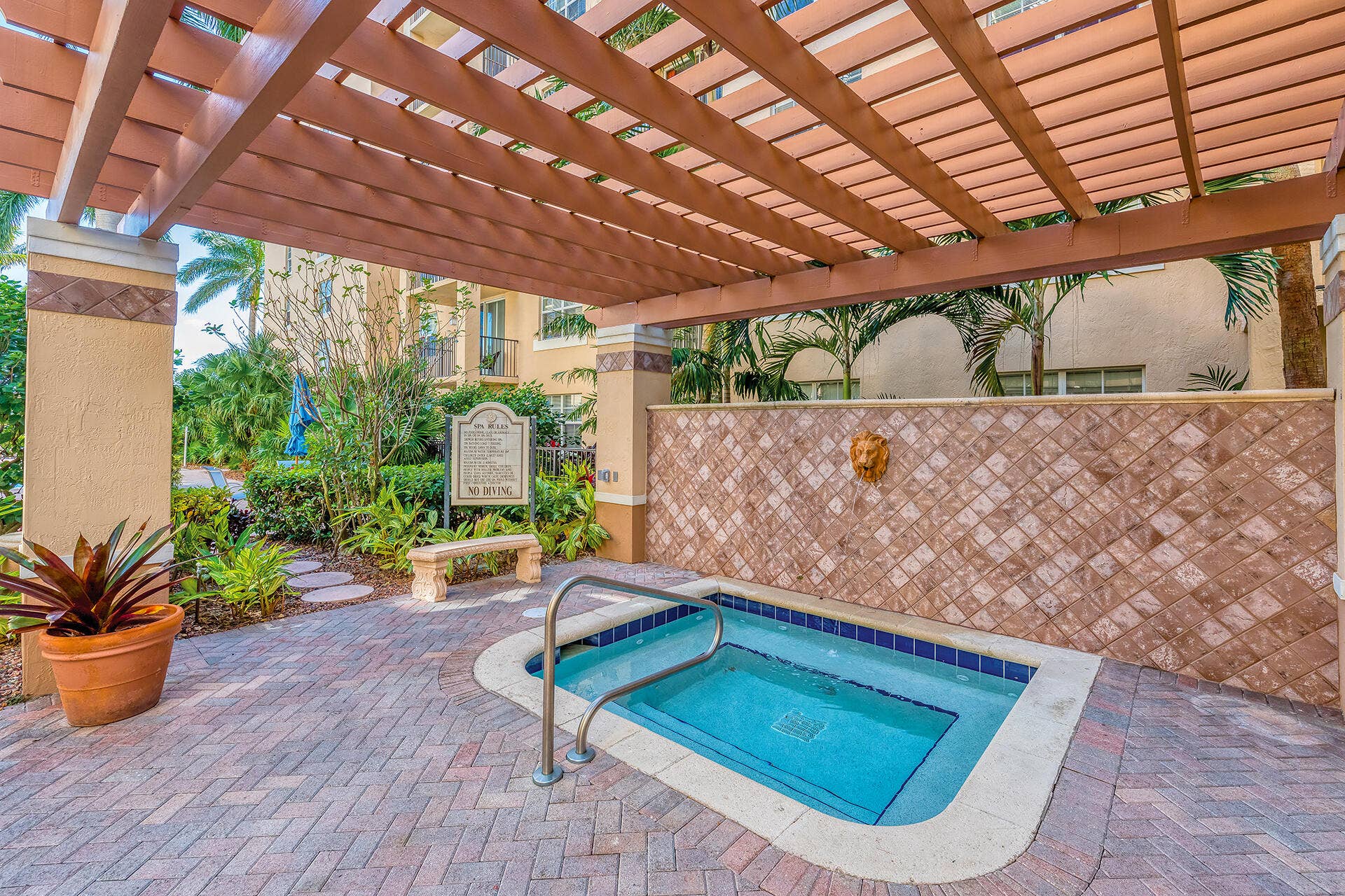 1801 N Flagler (Seasonal Rental) Drive, #611, West Palm Beach, West Palm Beach, FL 33407 FLAGLER-POINTE-030
