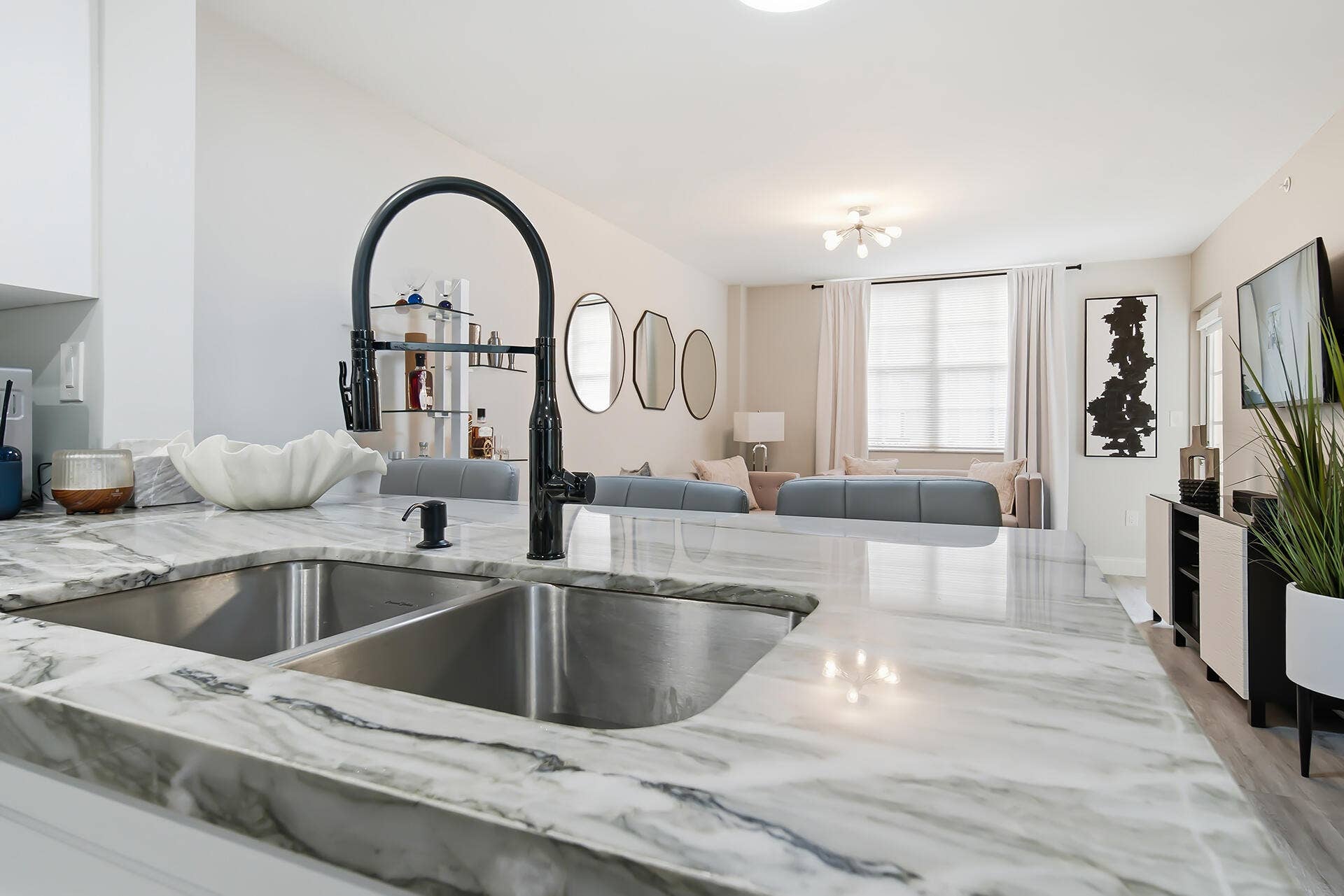 1801 N Flagler (Seasonal Rental) Drive, #611, West Palm Beach, West Palm Beach, FL 33407 1801-N-FLAGLER-DR-APT-611-33407-008