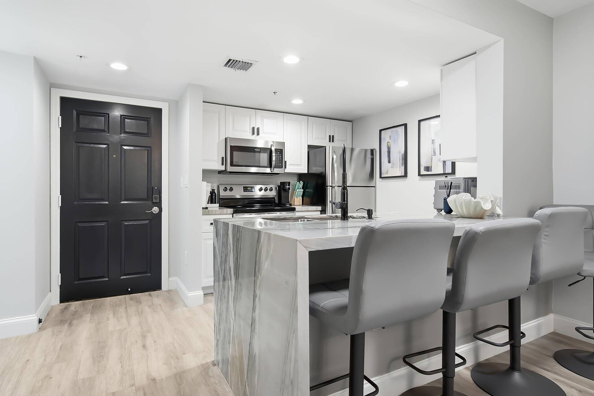 1801 N Flagler (Seasonal Rental) Drive, #611, West Palm Beach, West Palm Beach, FL 33407 1801-N-FLAGLER-DR-APT-611-33407-005