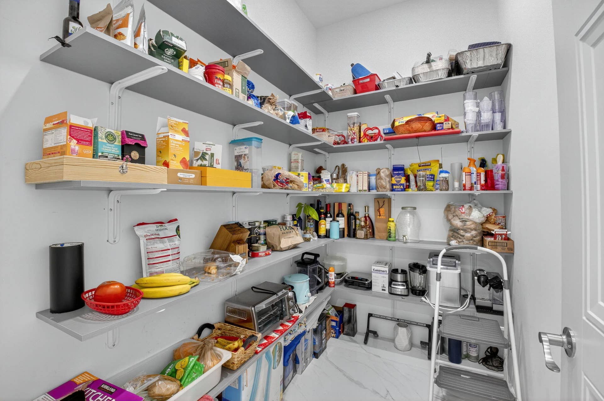 711 NE 6th Street, Boca Raton, FL 33432 21-web-or-mls-048_DSC_5796