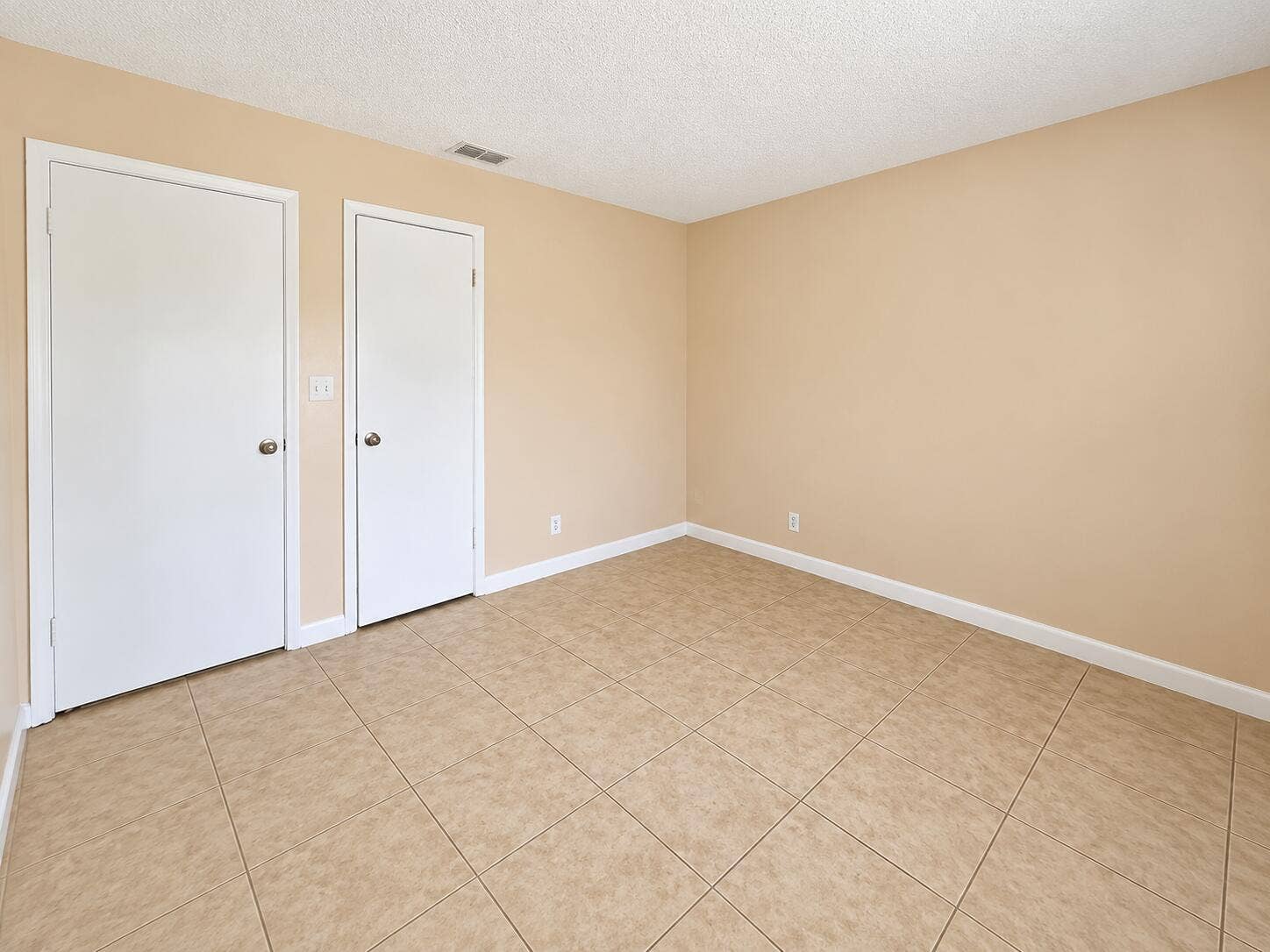 4125 WOODSIDE Drive, #1-4, Coral Springs, FL 33065 7C8639A4-1DDC-486B-BA81-701D24947A31