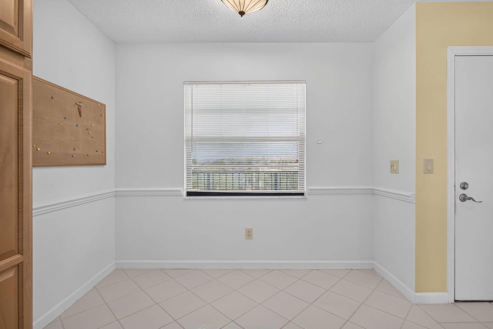 9220 SW 14TH Street, #3502, Boca Raton, FL 33428 EAT IN KITCHEN