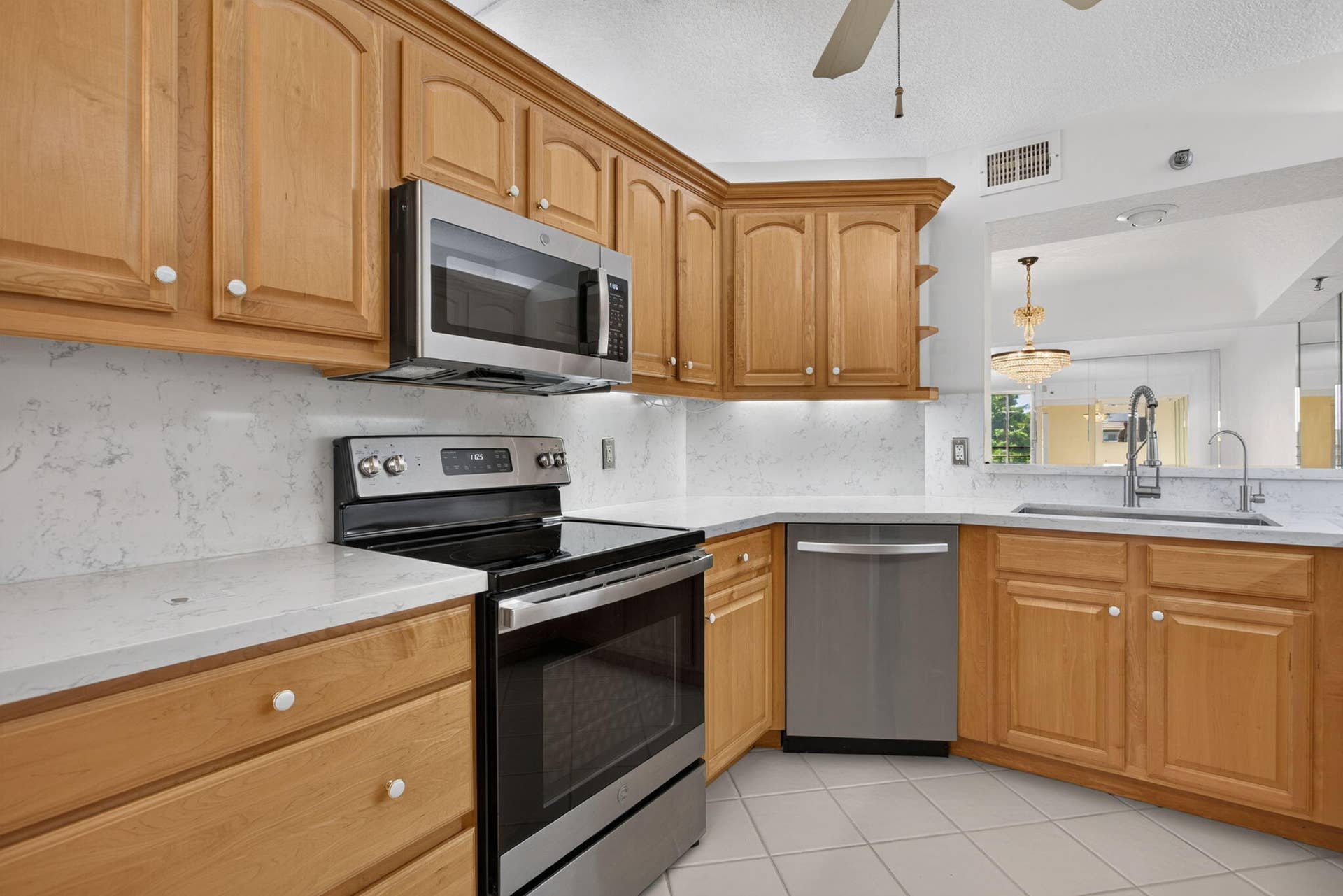 9220 SW 14TH Street, #3502, Boca Raton, FL 33428 KITCHEN