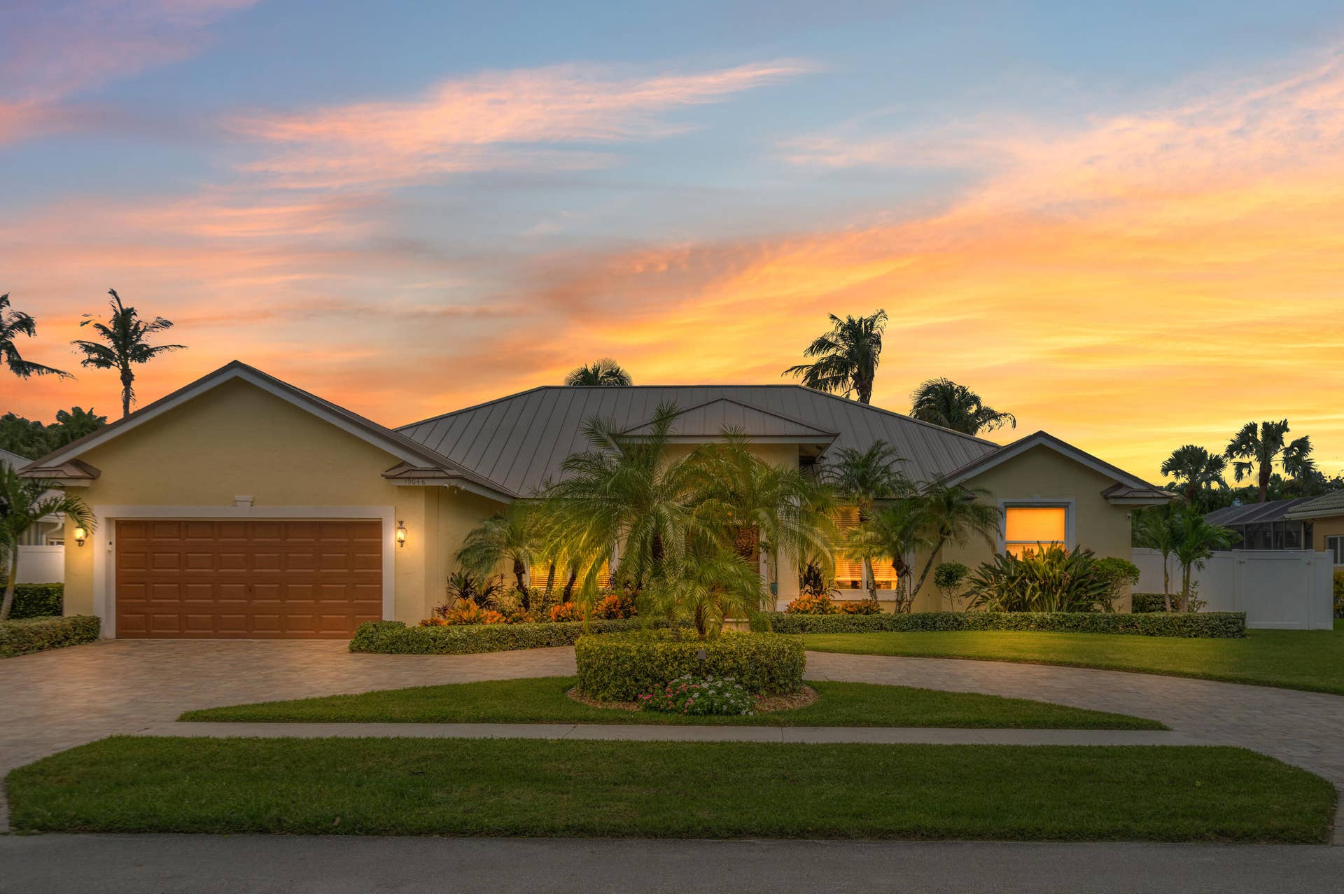 19048 SE Loxahatchee River Road, Jupiter, FL 33458 DSC02486_Twilight