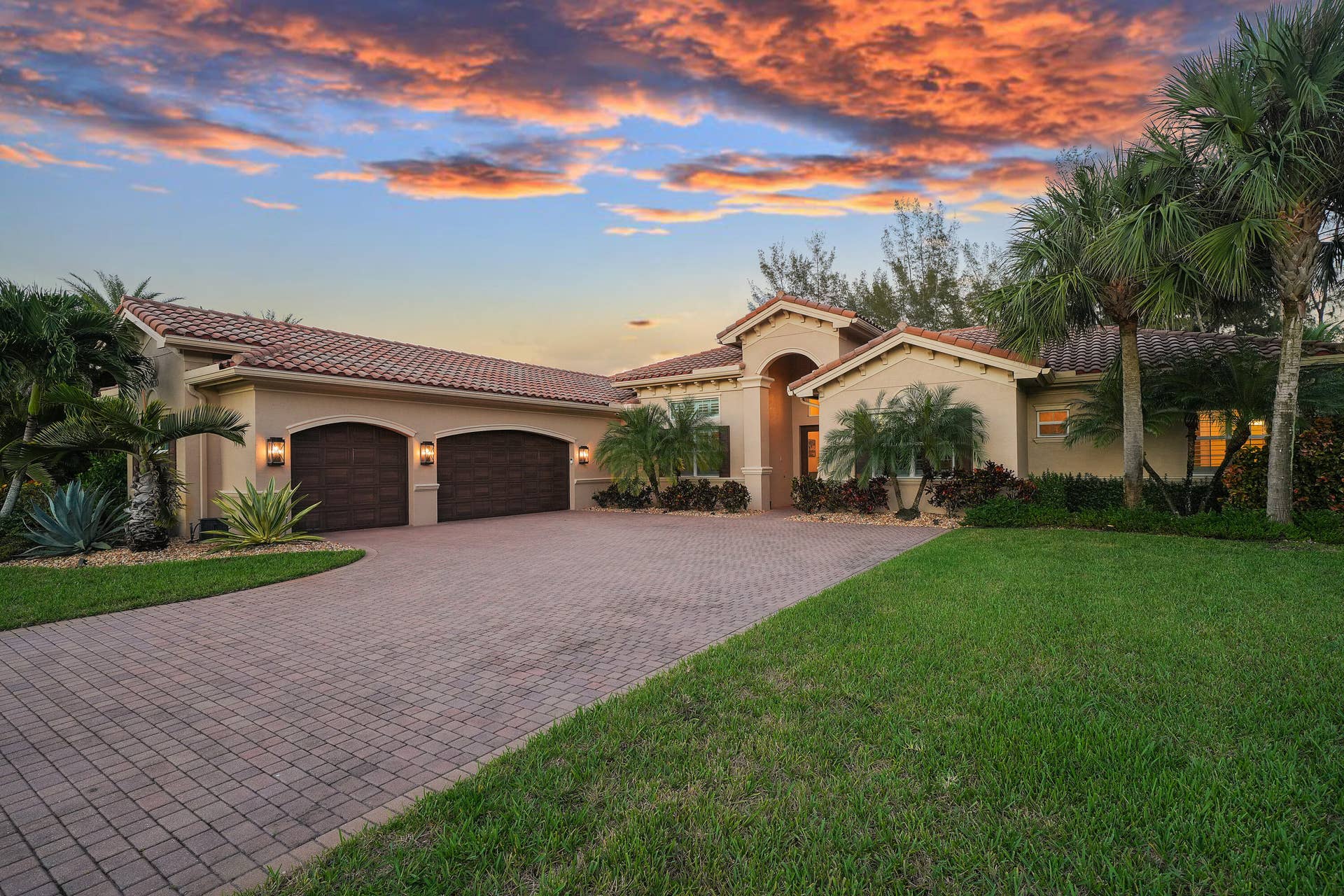 Front Elevation Twilight