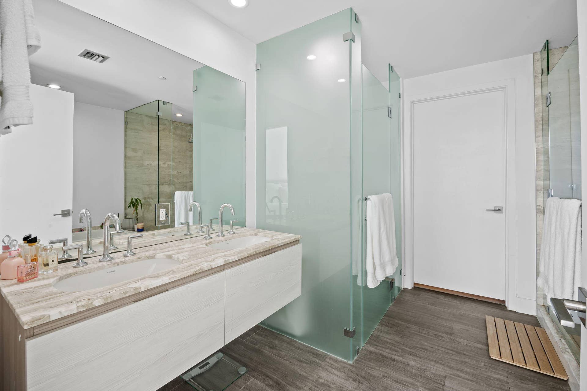 2900 NE 7th Avenue, #1909, Miami, FL 33137 7-web-or-mls-BEC00141