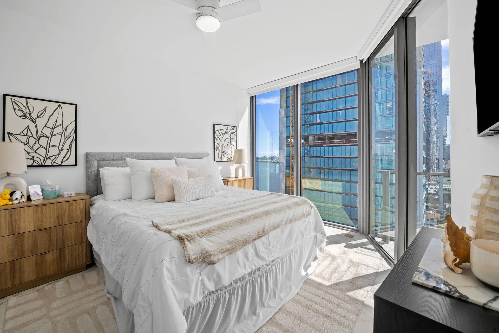 2900 NE 7th Avenue, #1909, Miami, FL 33137 5-web-or-mls-BEC00132