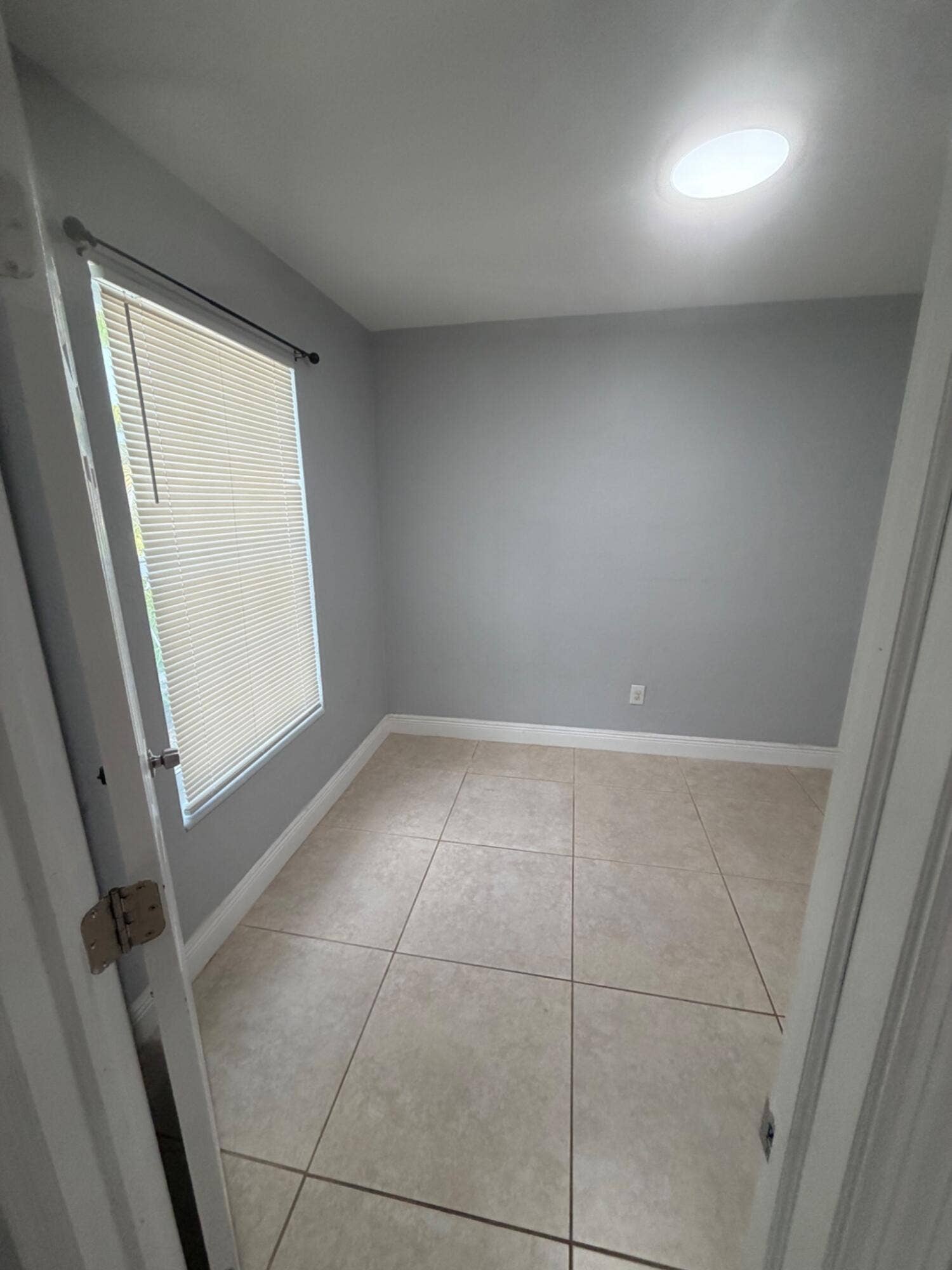 2910 NW 195TH Street, Miami Gardens, Miami Gardens, FL 33056 7