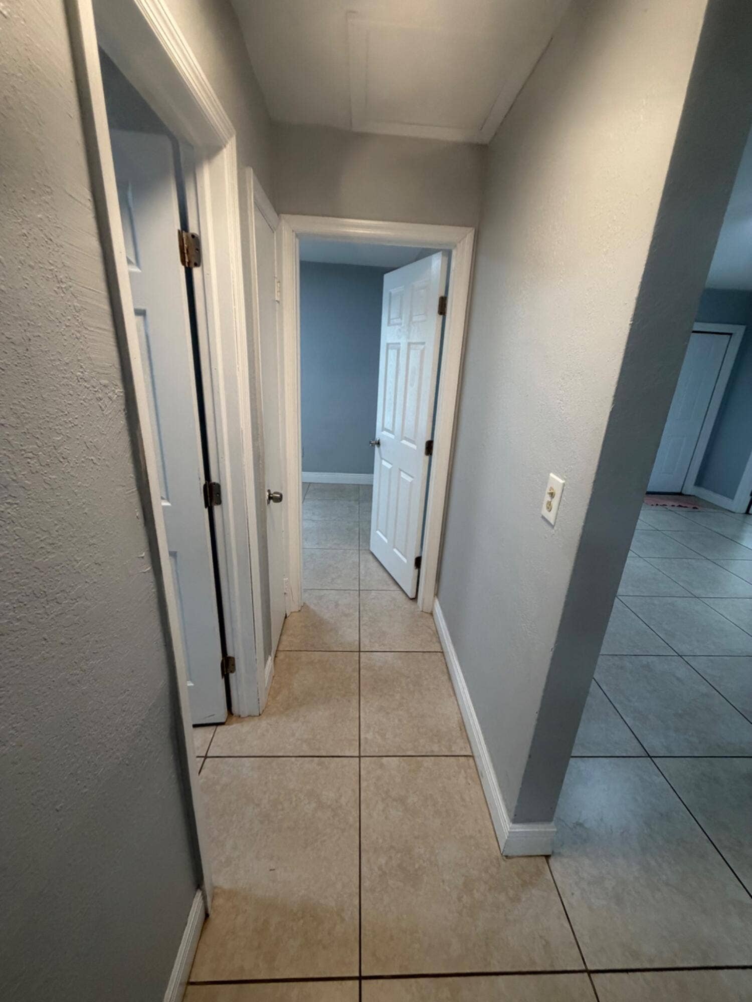 2910 NW 195TH Street, Miami Gardens, Miami Gardens, FL 33056 13