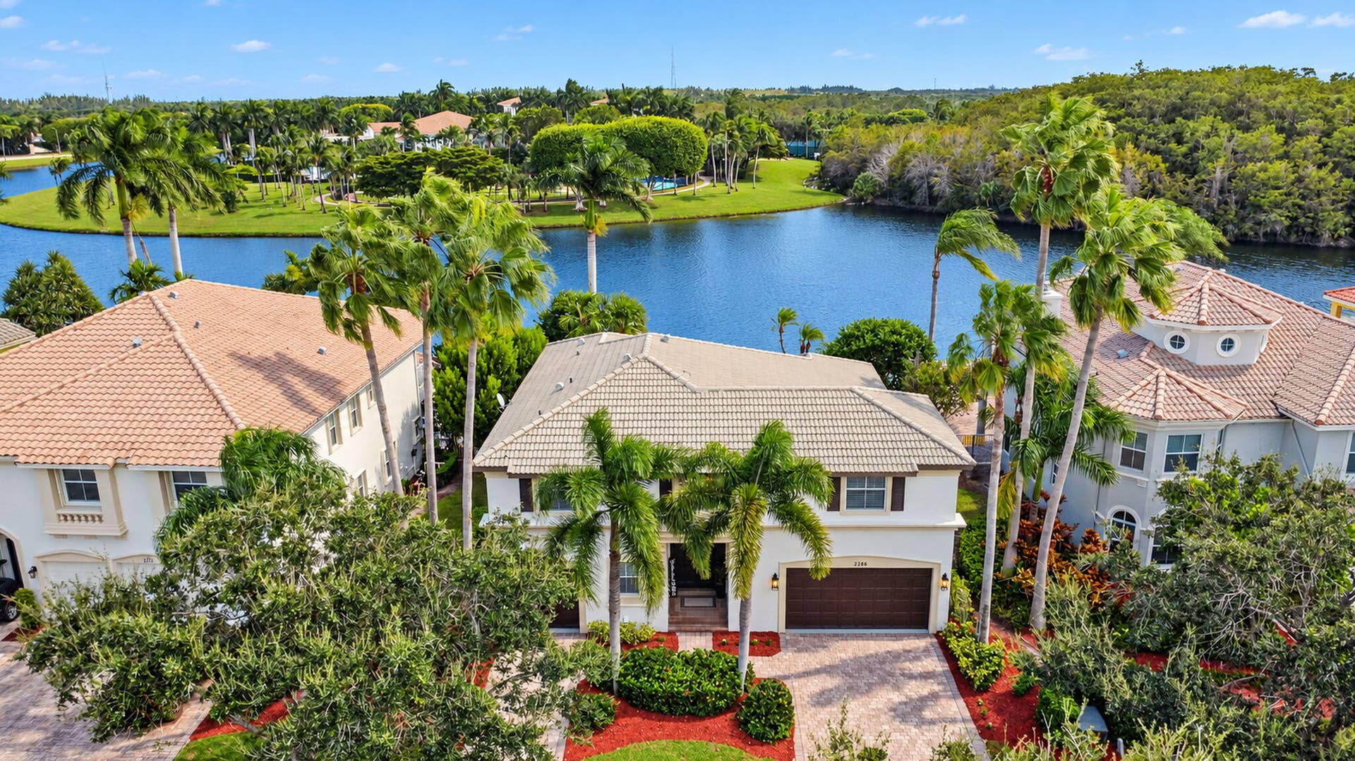 2286 Merriweather Way (52)