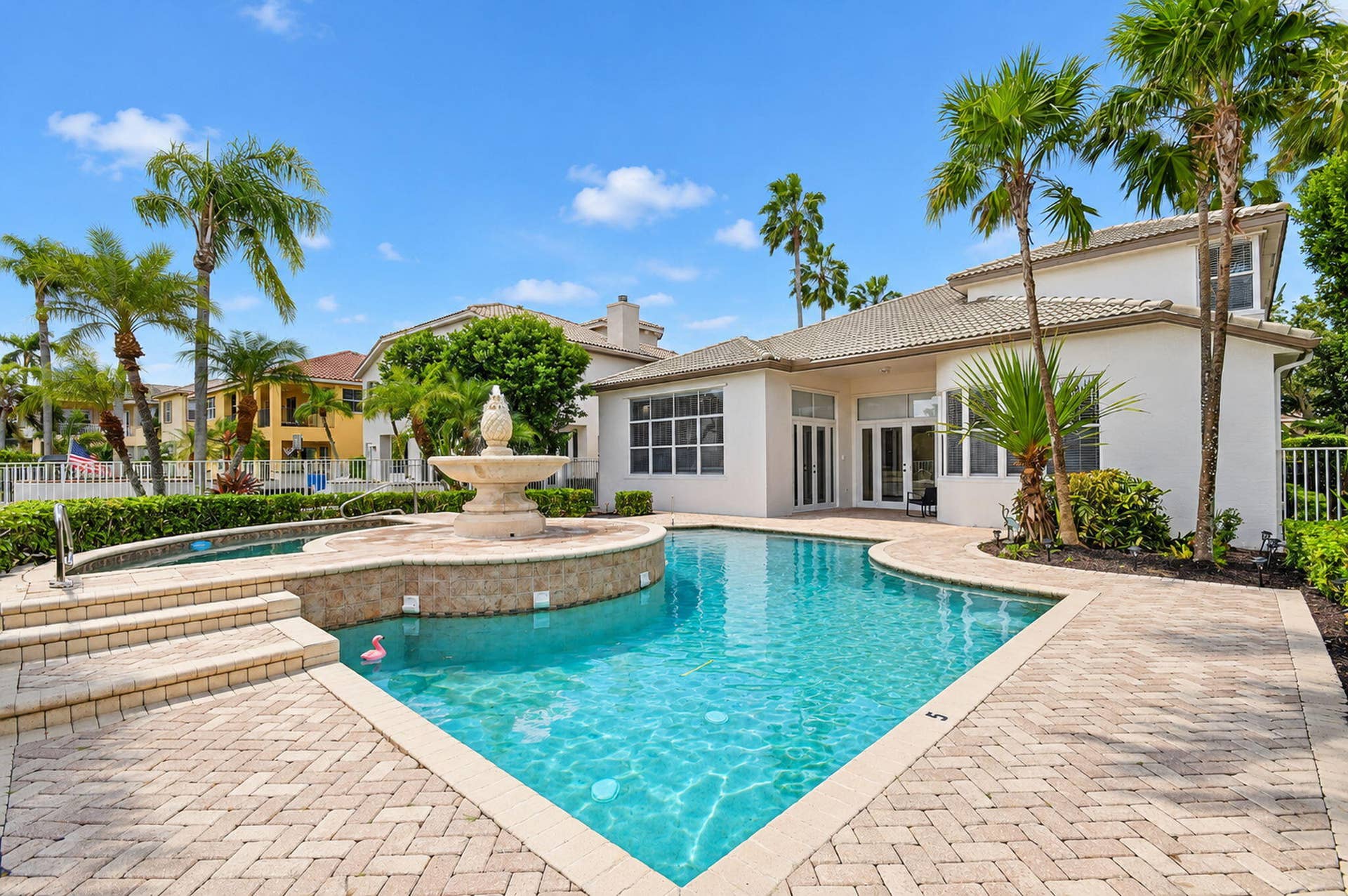 2286 Merriweather Way (42)