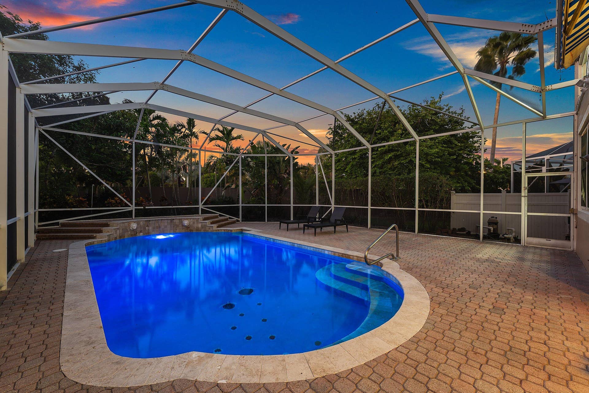 075-6486BravaWay-BocaRaton-FL-33433-SMAL