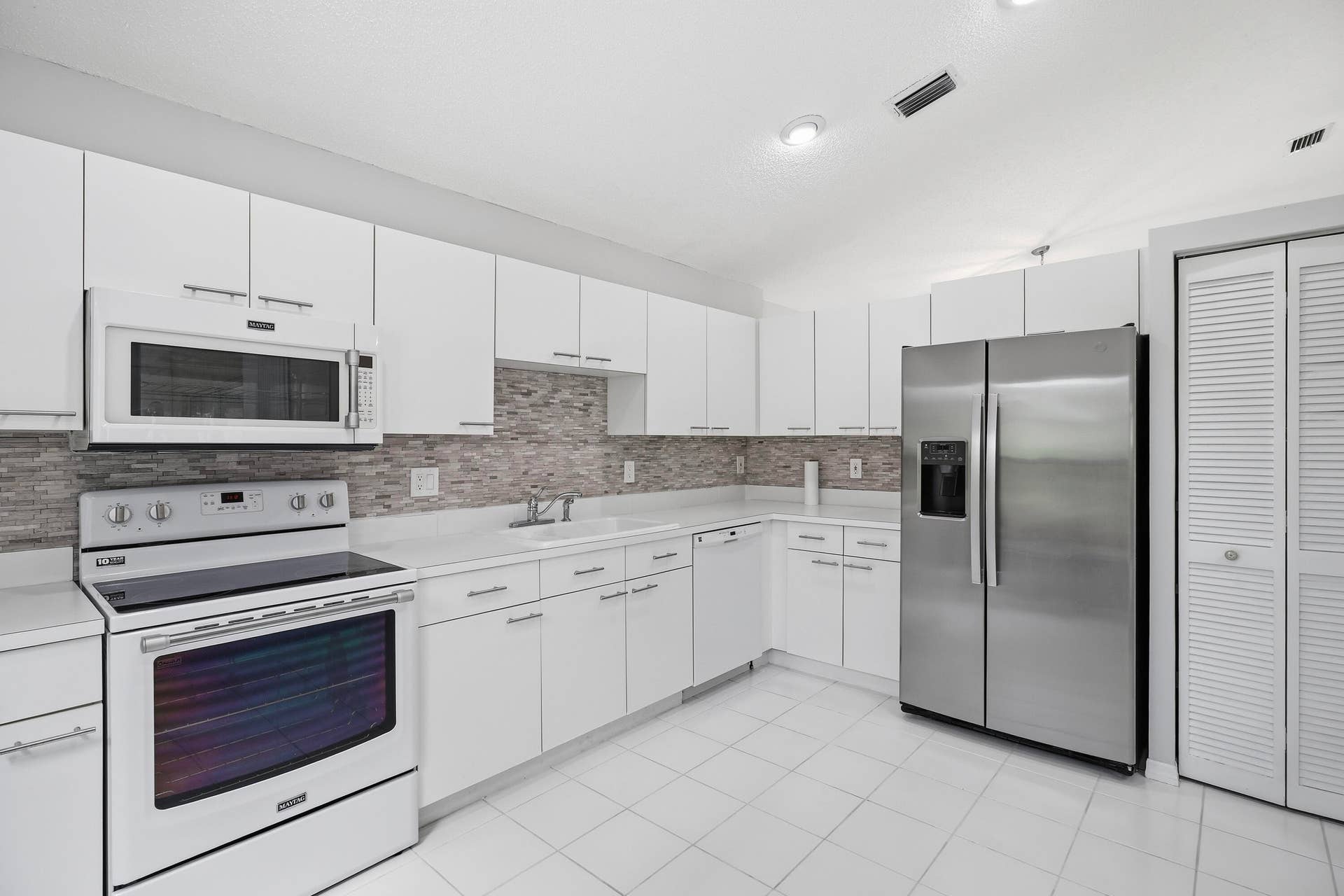2107 SW Augusta Trace, Palm City, FL 34990 8-IMG_2299