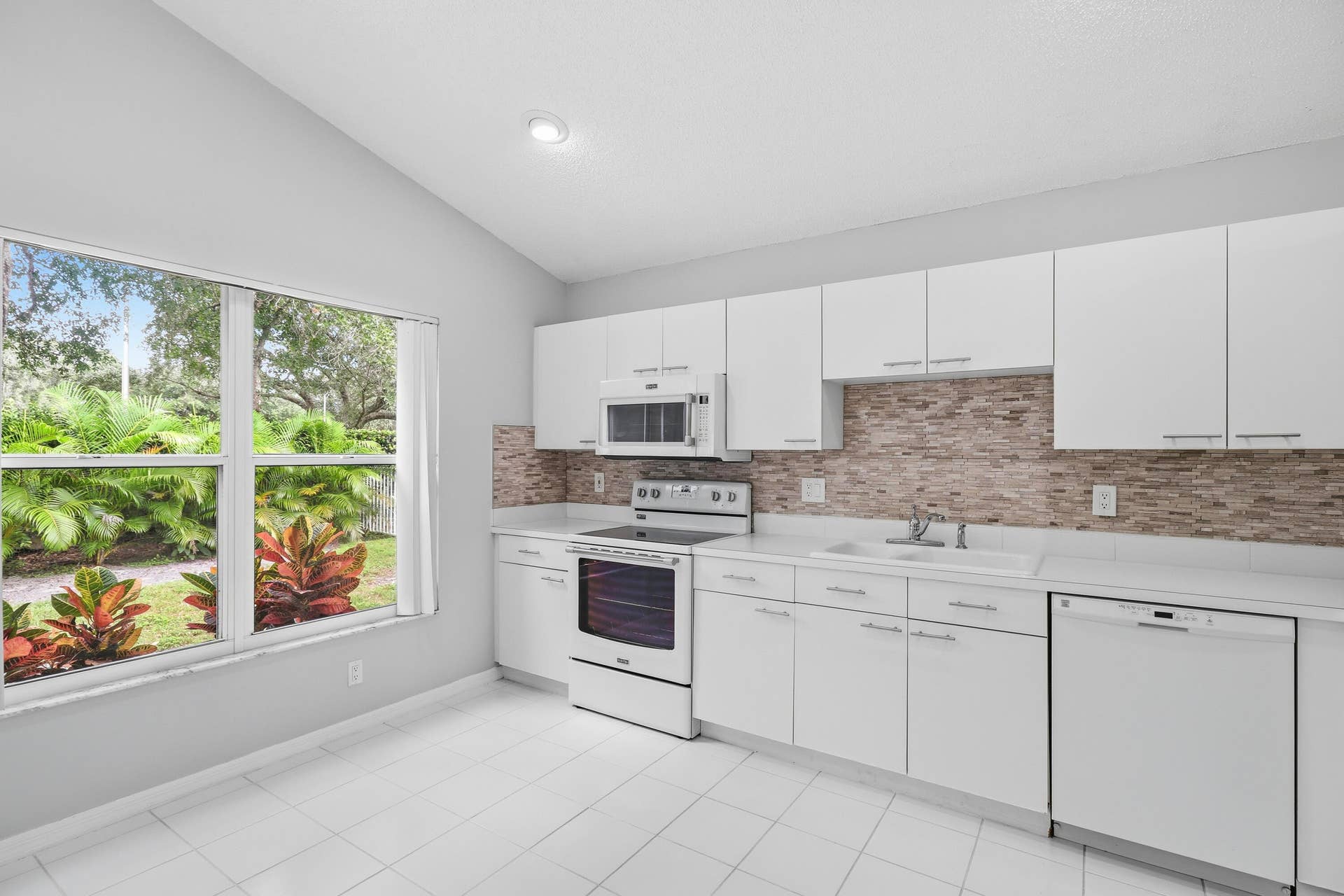 2107 SW Augusta Trace, Palm City, FL 34990 4-IMG_2296