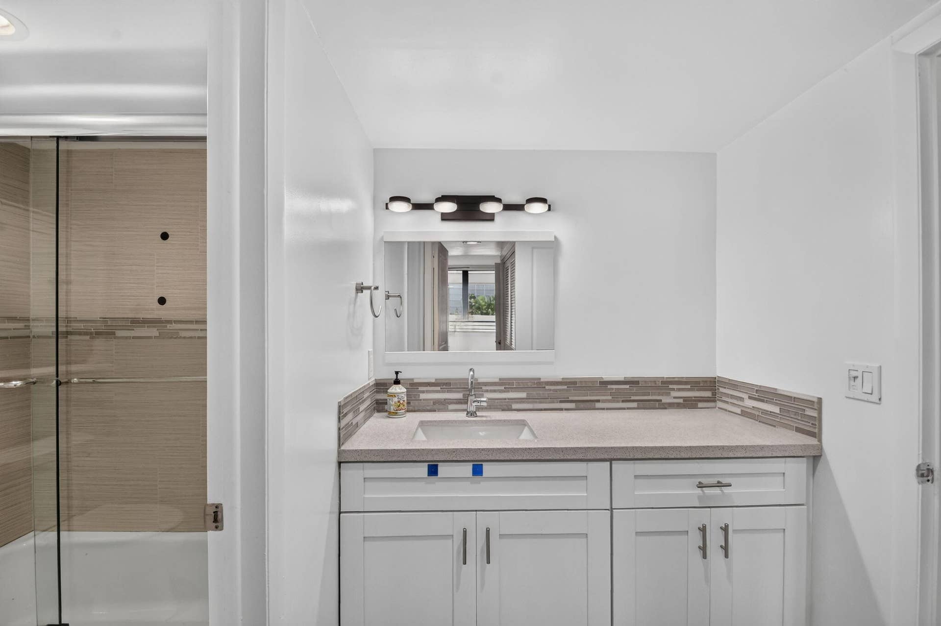 3589 S OCEAN Boulevard, #303, South Palm Beach, FL 33480 17-web-or-mls-DSC_1312