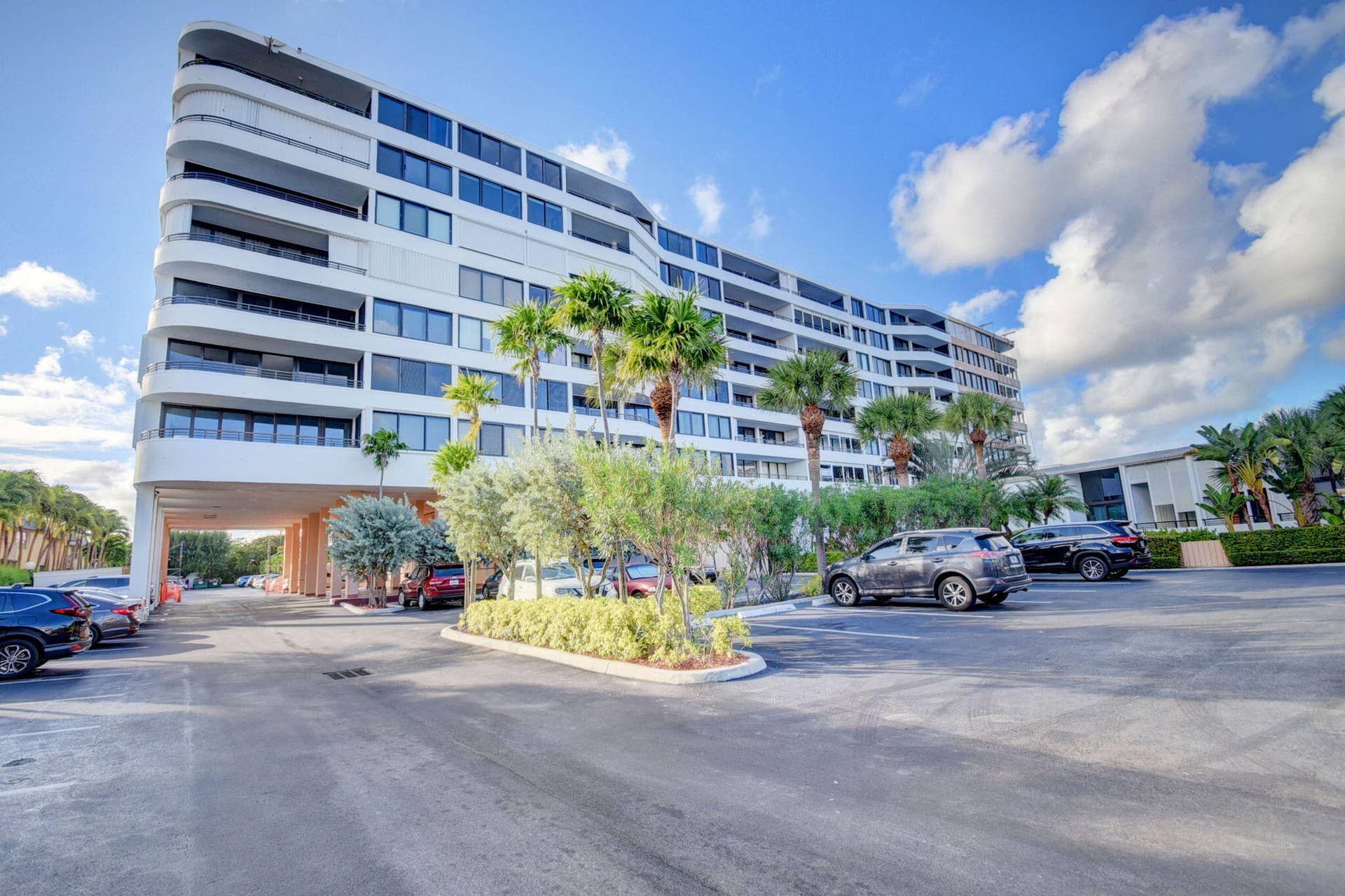3589 S OCEAN Boulevard, #303, South Palm Beach, FL 33480 57-web-or-mls-g (6)