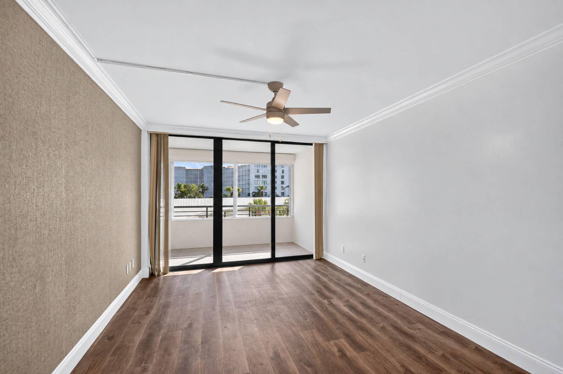3589 S OCEAN Boulevard, #303, South Palm Beach, FL 33480 15-web-or-mls-DSC_1301