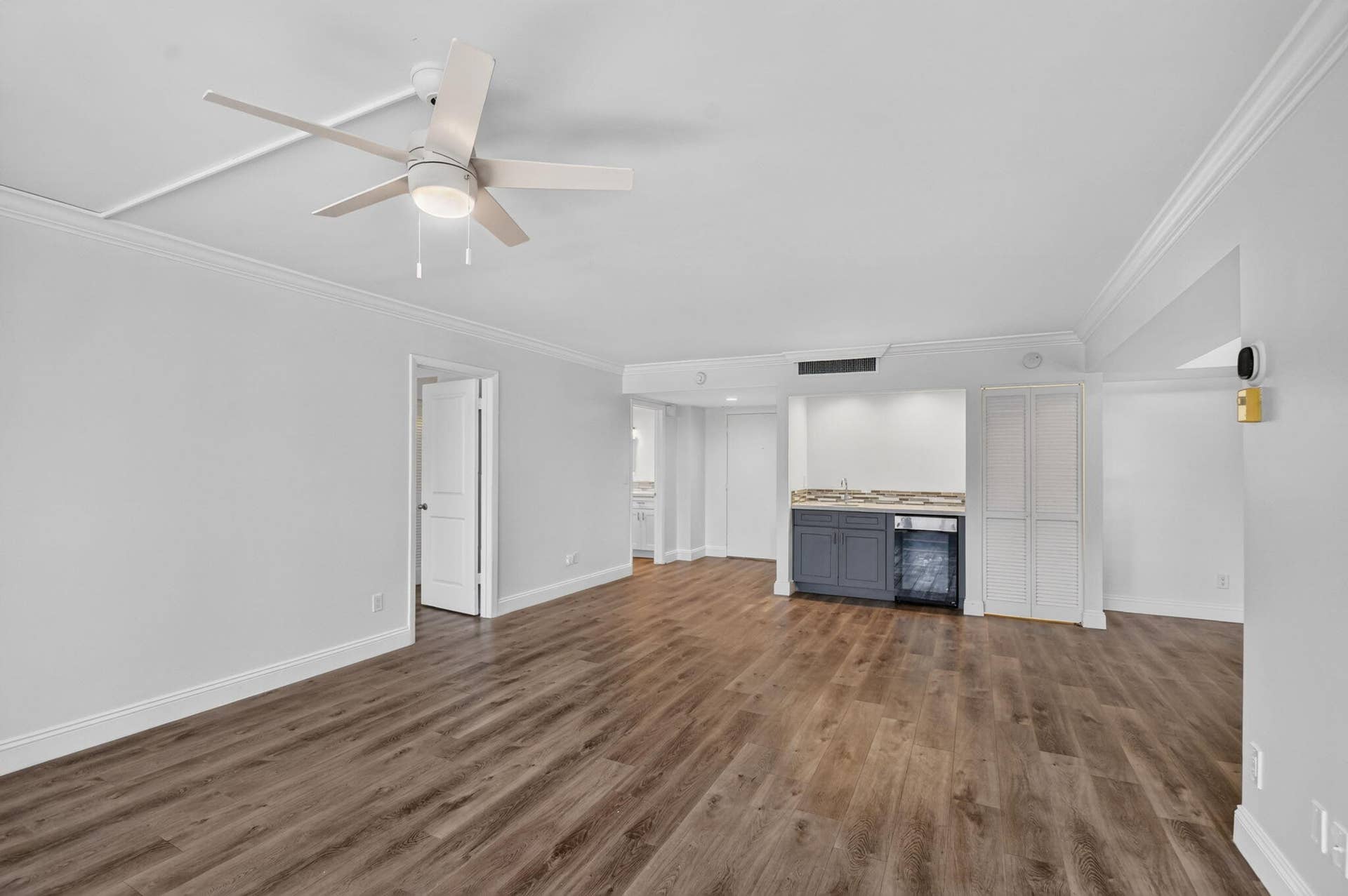3589 S OCEAN Boulevard, #303, South Palm Beach, FL 33480 23-web-or-mls-DSC_1341