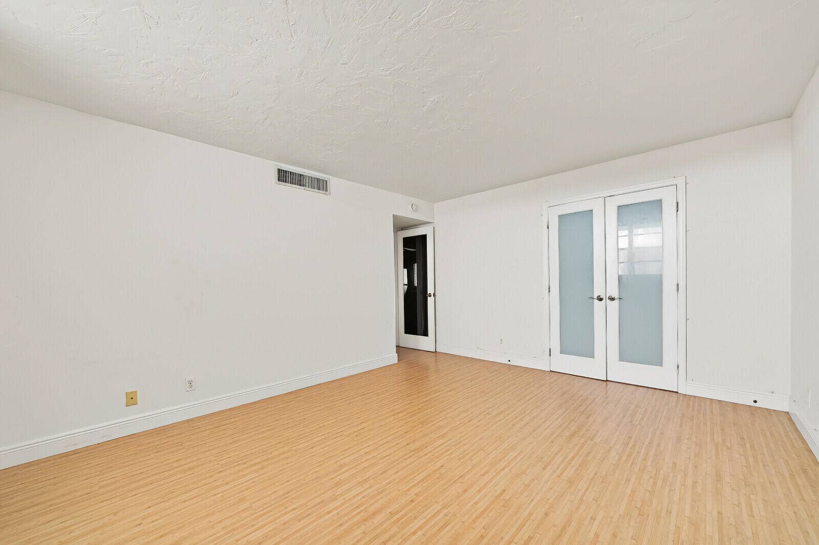 5700 NW 2ND Avenue, #405, Boca Raton, FL 33487 Bedroom