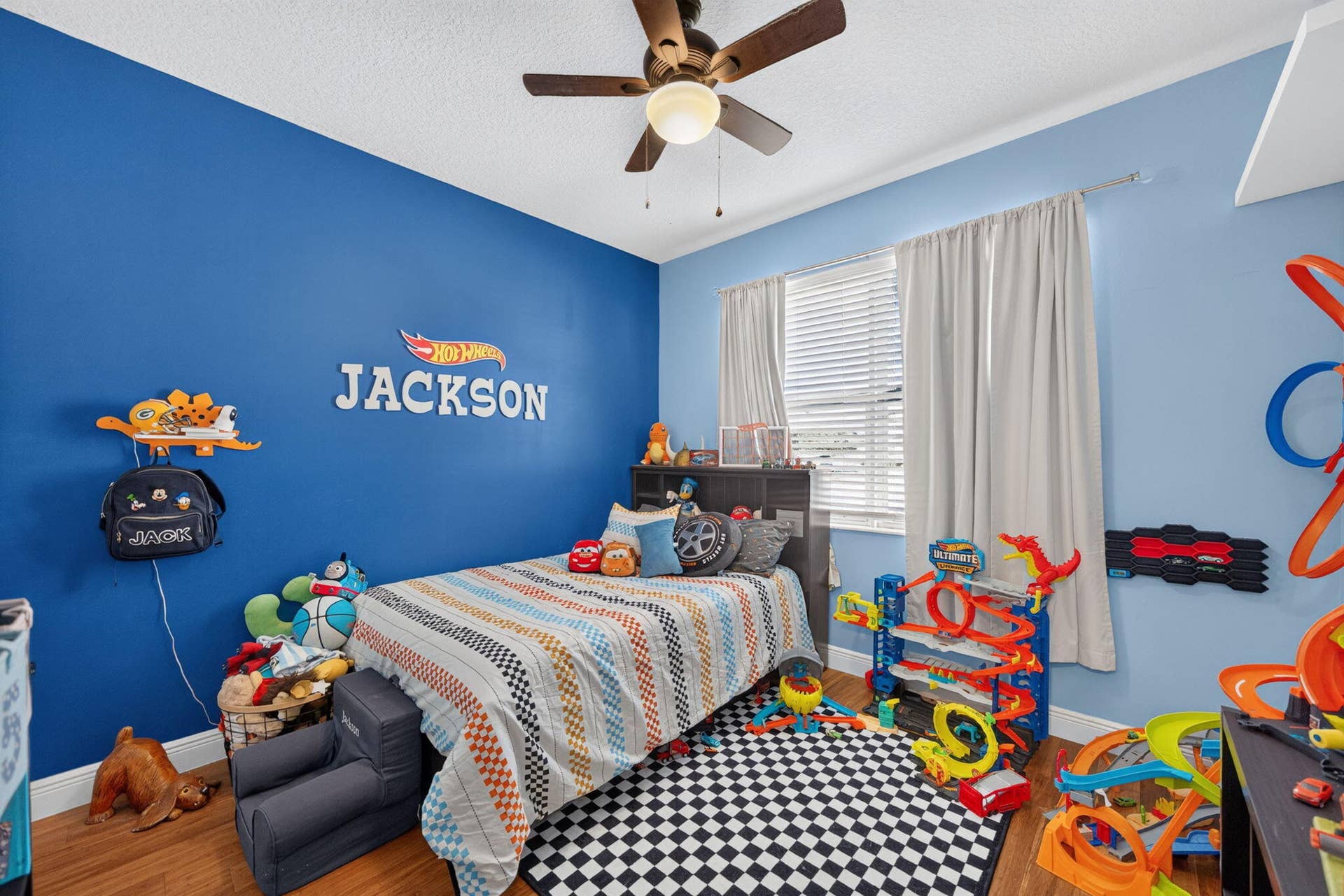 29-web-or-mls-4080 Rosa Dr_MEDIA360VR-30