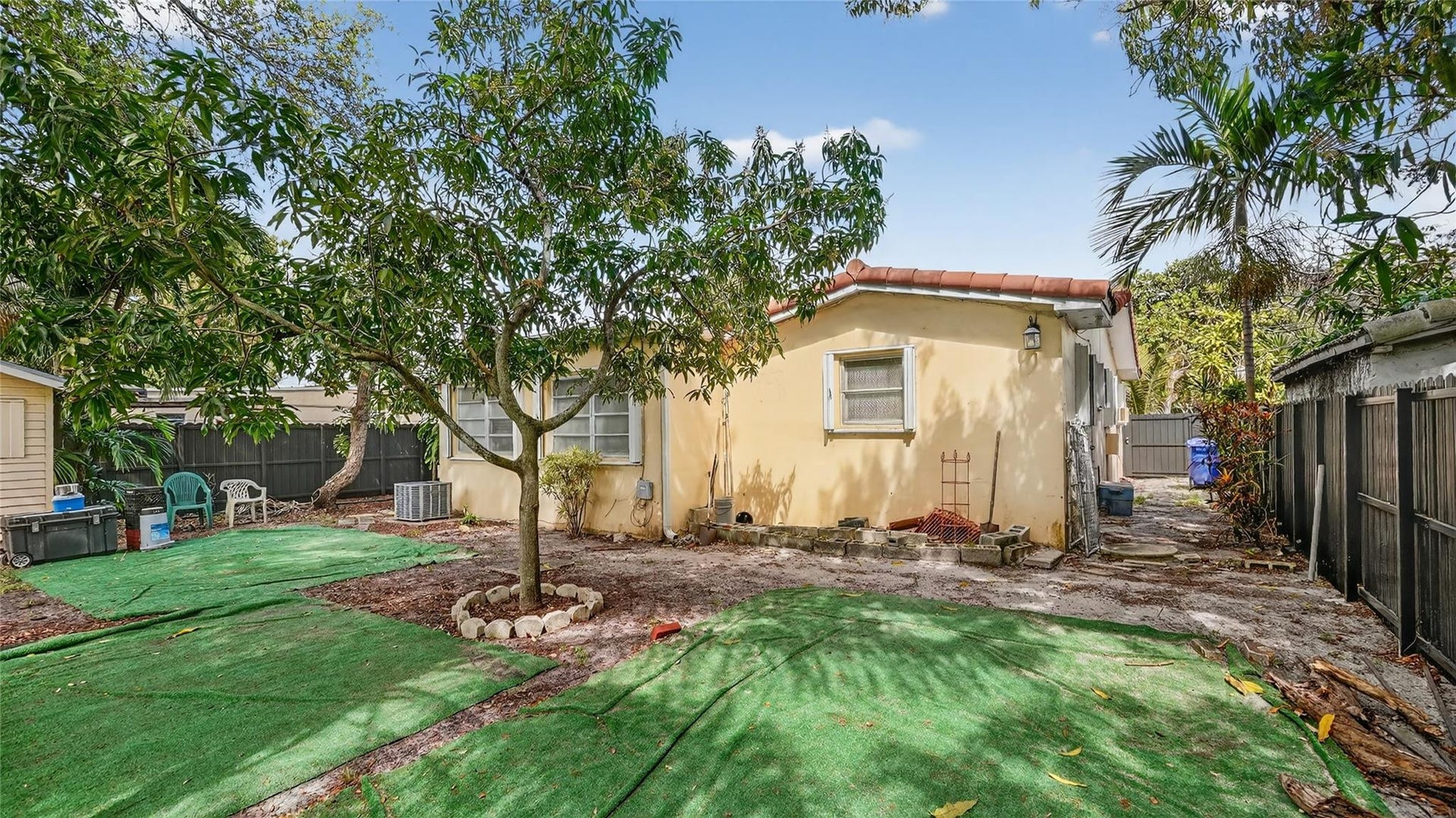 154 NW 67TH Street, Miami, FL 33150 Backyard