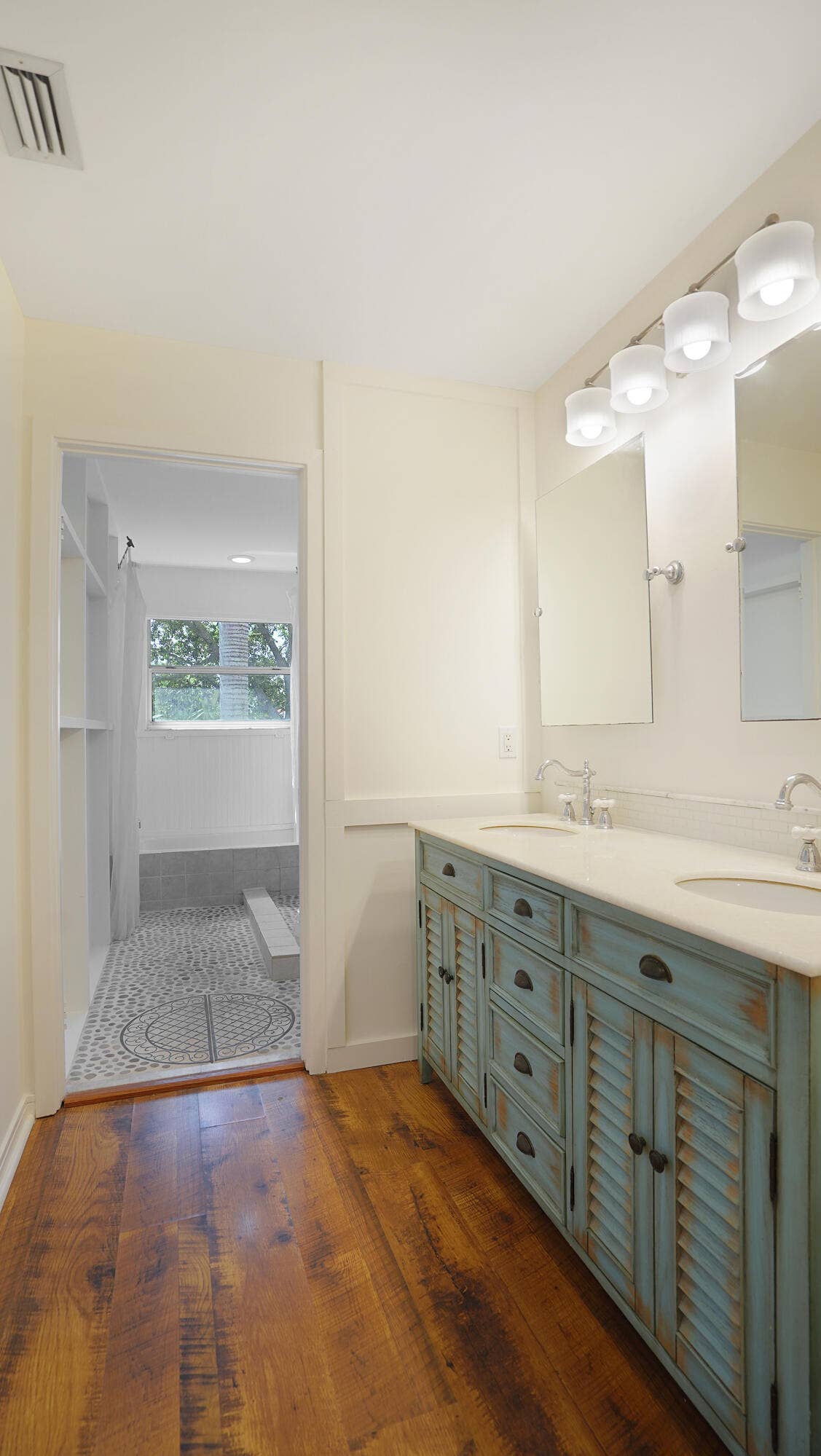 5222 Majorca Club Drive, Boca Raton, FL 33486 Primary Double Sink Vanity