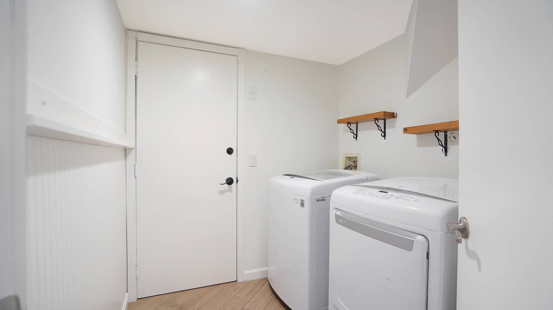 5222 Majorca Club Drive, Boca Raton, FL 33486 Laundry