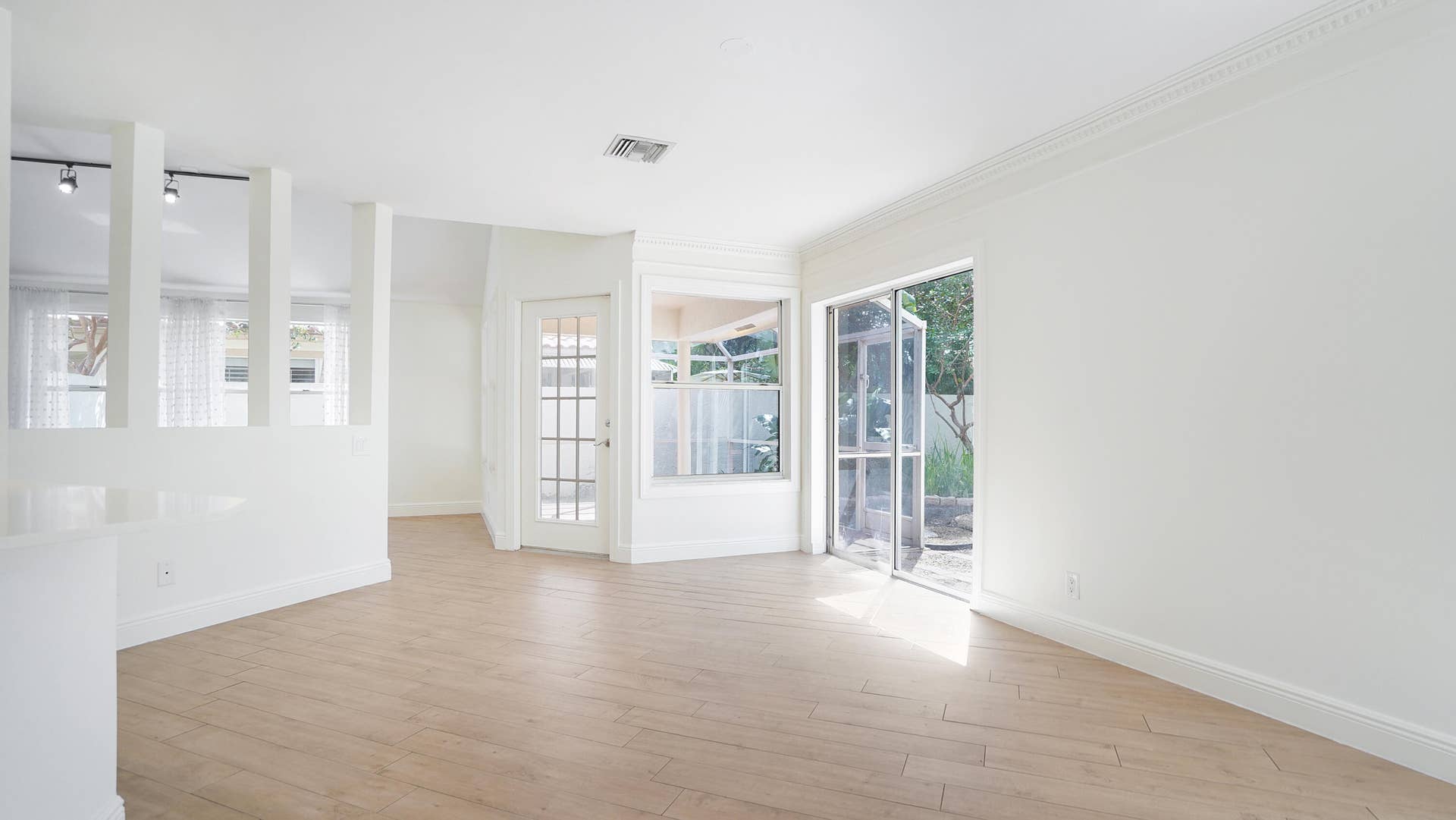 5222 Majorca Club Drive, Boca Raton, FL 33486 Family Room