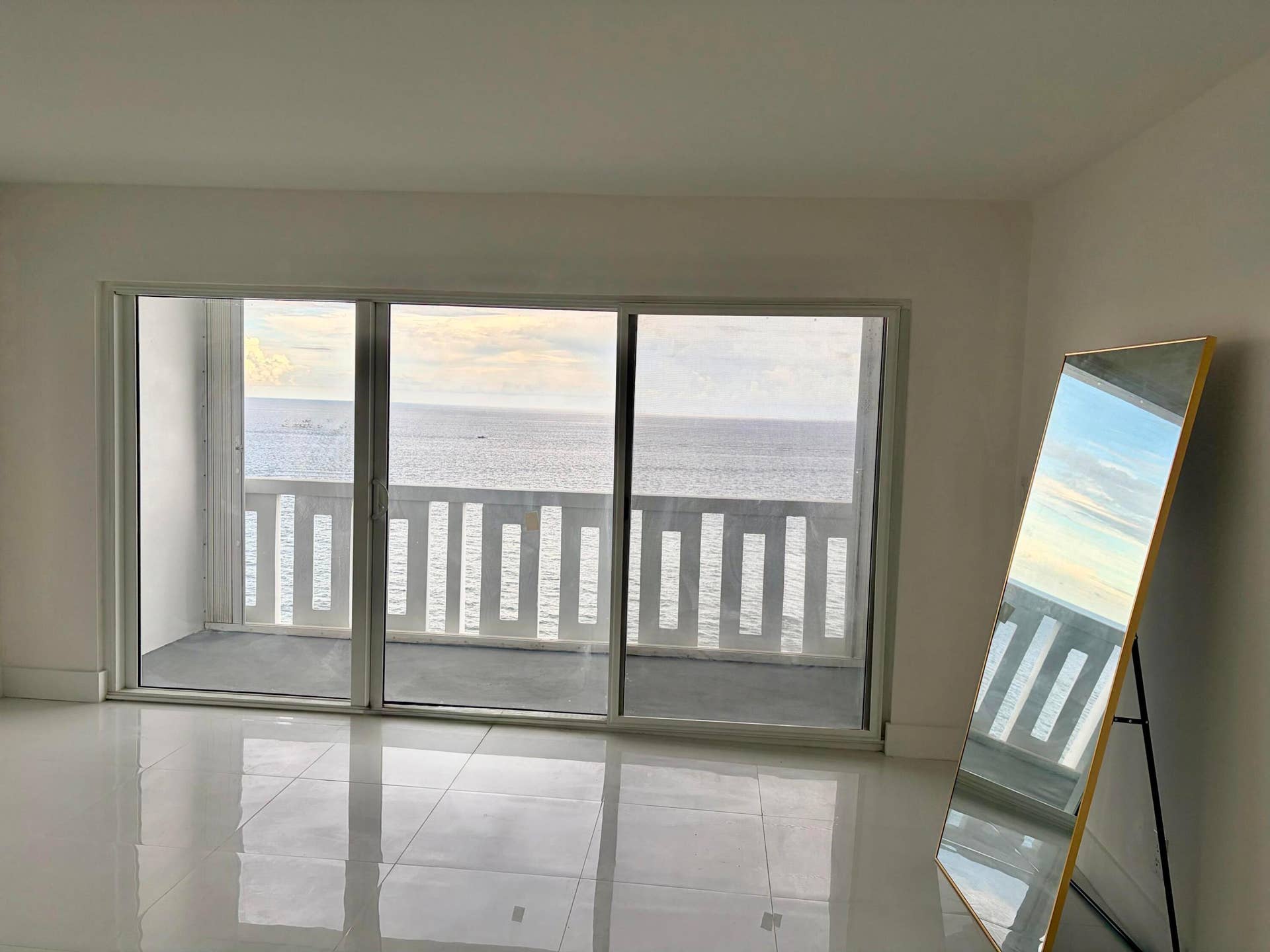 1012 N OCEAN Boulevard, #1607, Pompano Beach, FL 33062 IMG_0275