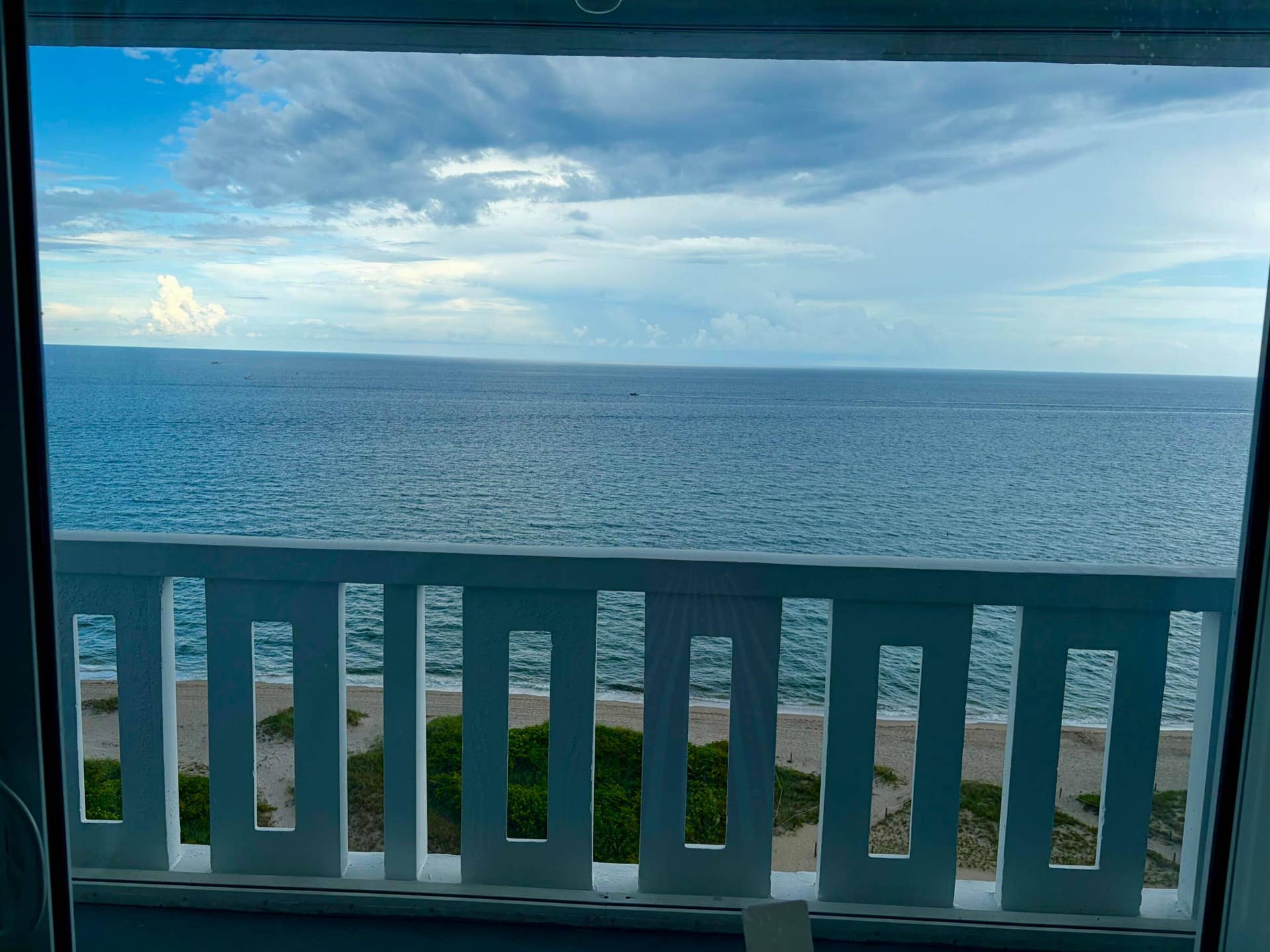 1012 N OCEAN Boulevard, #1607, Pompano Beach, FL 33062 IMG_0274