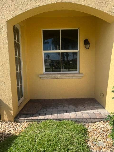 1ST FLOOR PATIO