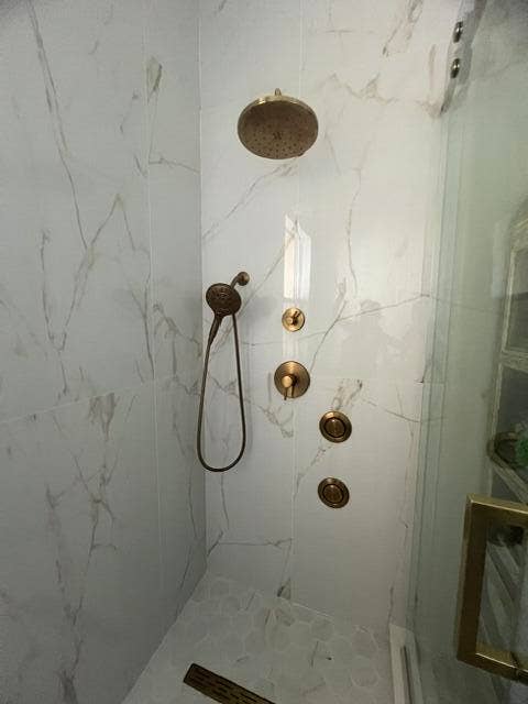 SHOWER SPA