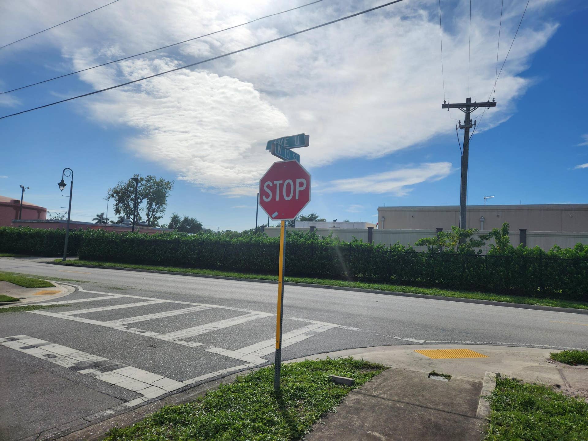 1688 W 10th Street, Riviera Beach, FL 33404 1000031494