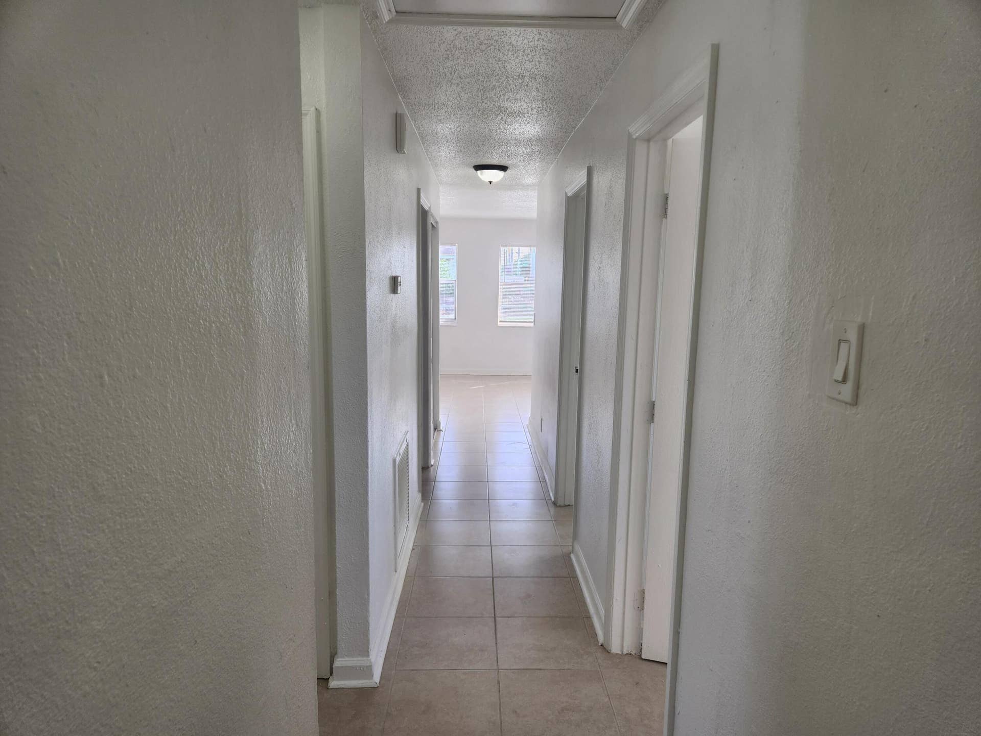 1688 W 10th Street, Riviera Beach, FL 33404 1000031476