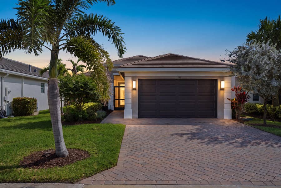 Property photo for 11737 SW LAGOON Lane, Port St Lucie, FL