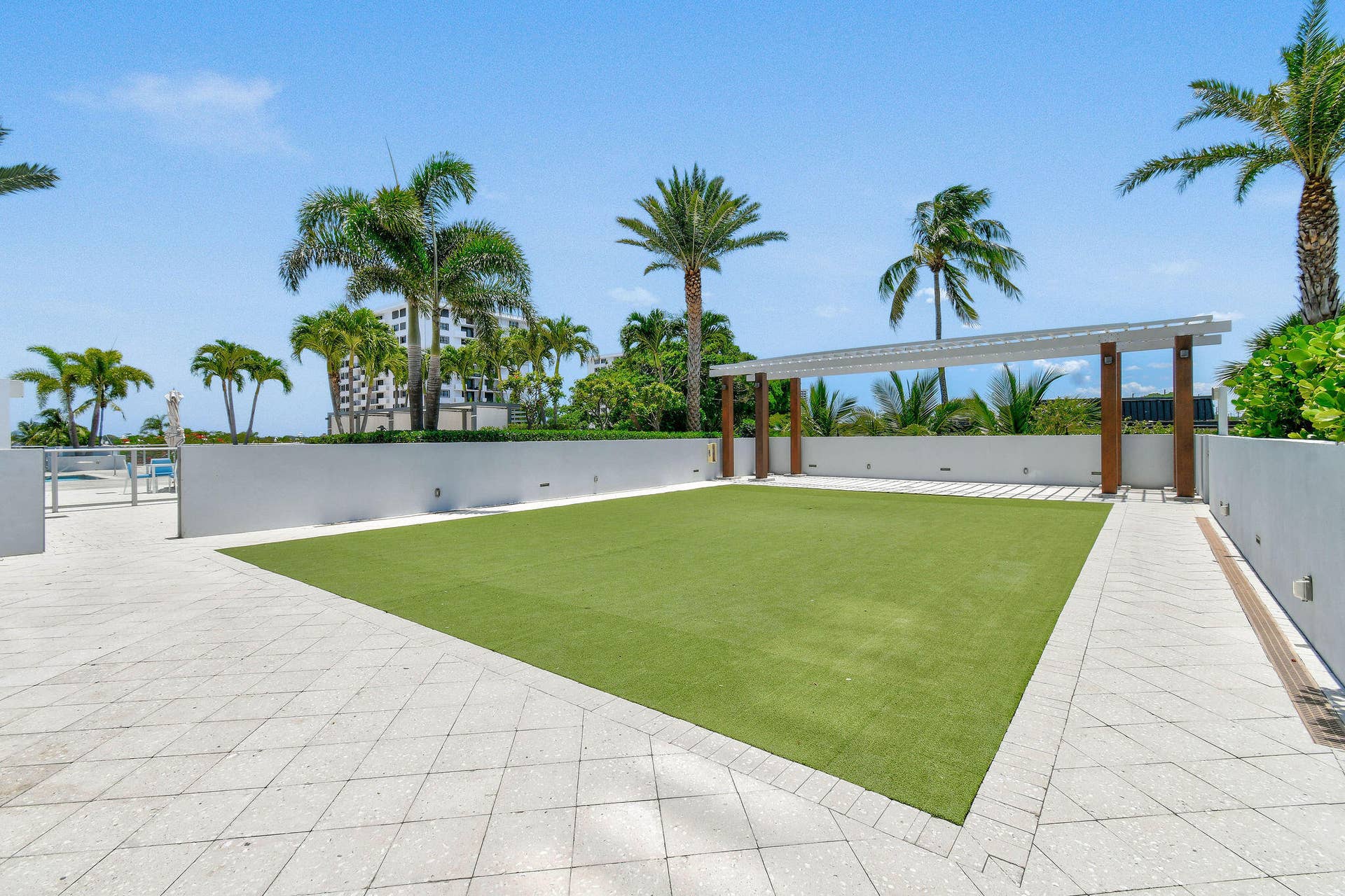 Water Club Amenities