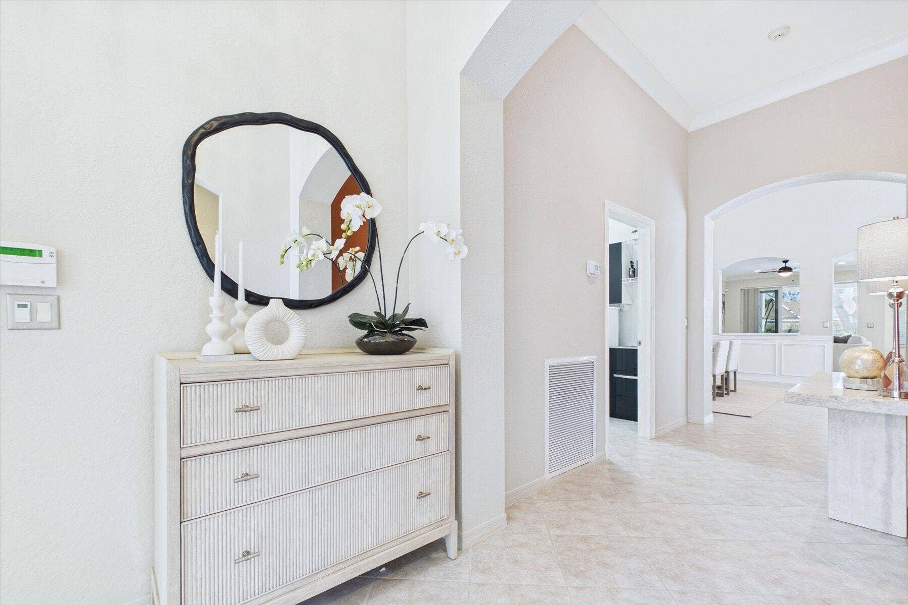 12776 CORAL LAKES Drive, Boynton Beach, FL 33437 18x18 porcelain tile