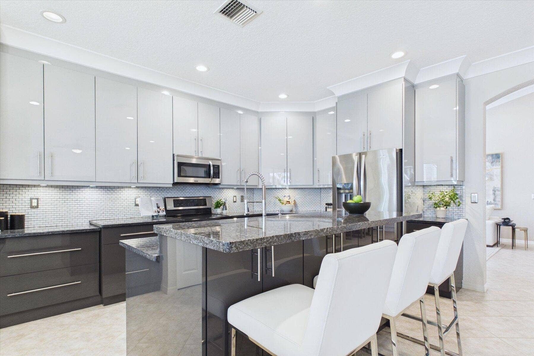 12776 CORAL LAKES Drive, Boynton Beach, FL 33437 Kitchen Bar Seating