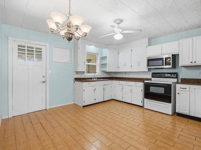 1404 Binney Drive, Fort Pierce, FL 34949 5